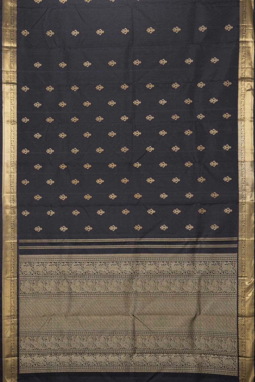 Flat view of Pure Silk Pure Zari Black Dual Tone Kanchipuram Saree with Zari Butta on the body and Zari Border