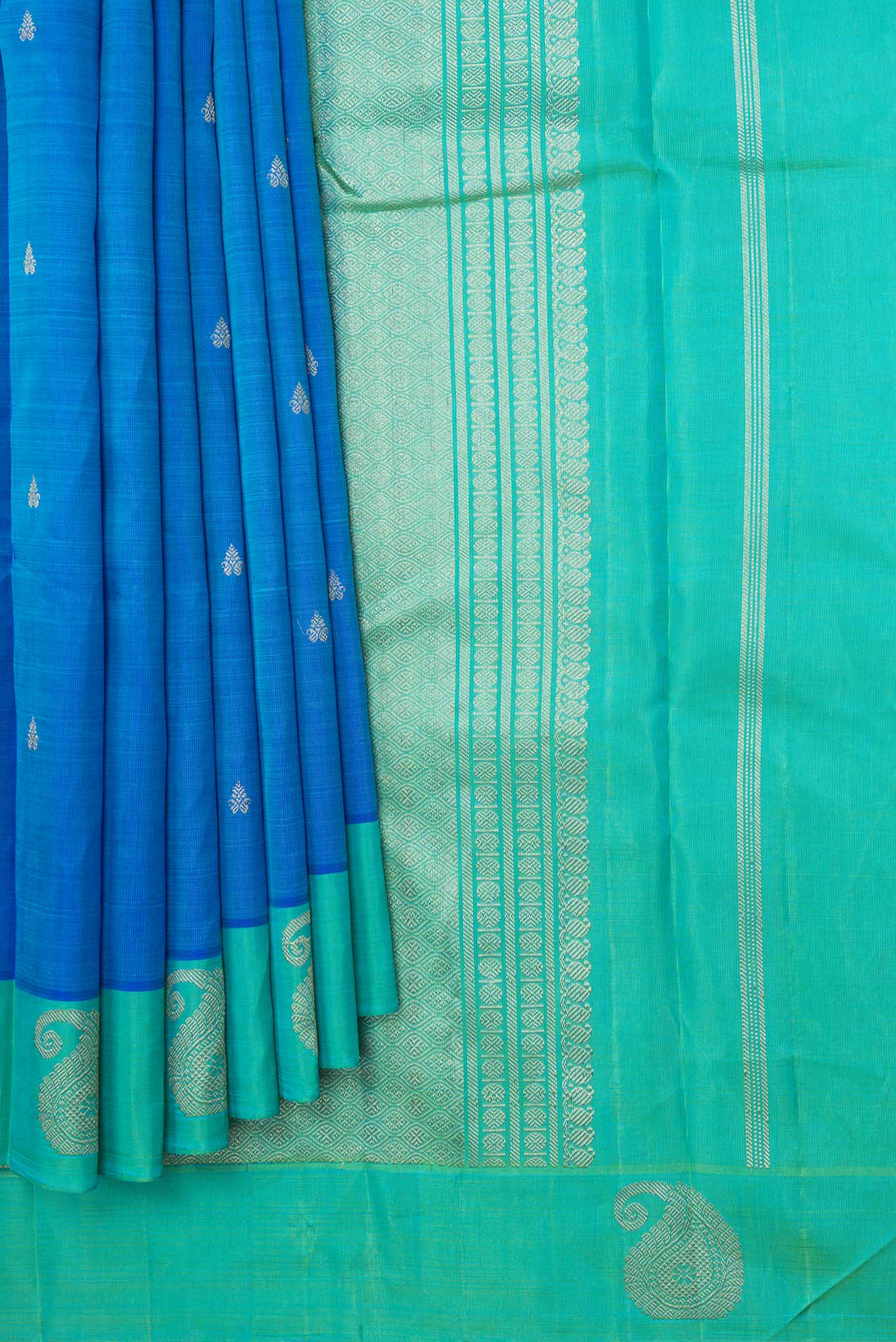 pleats pallu