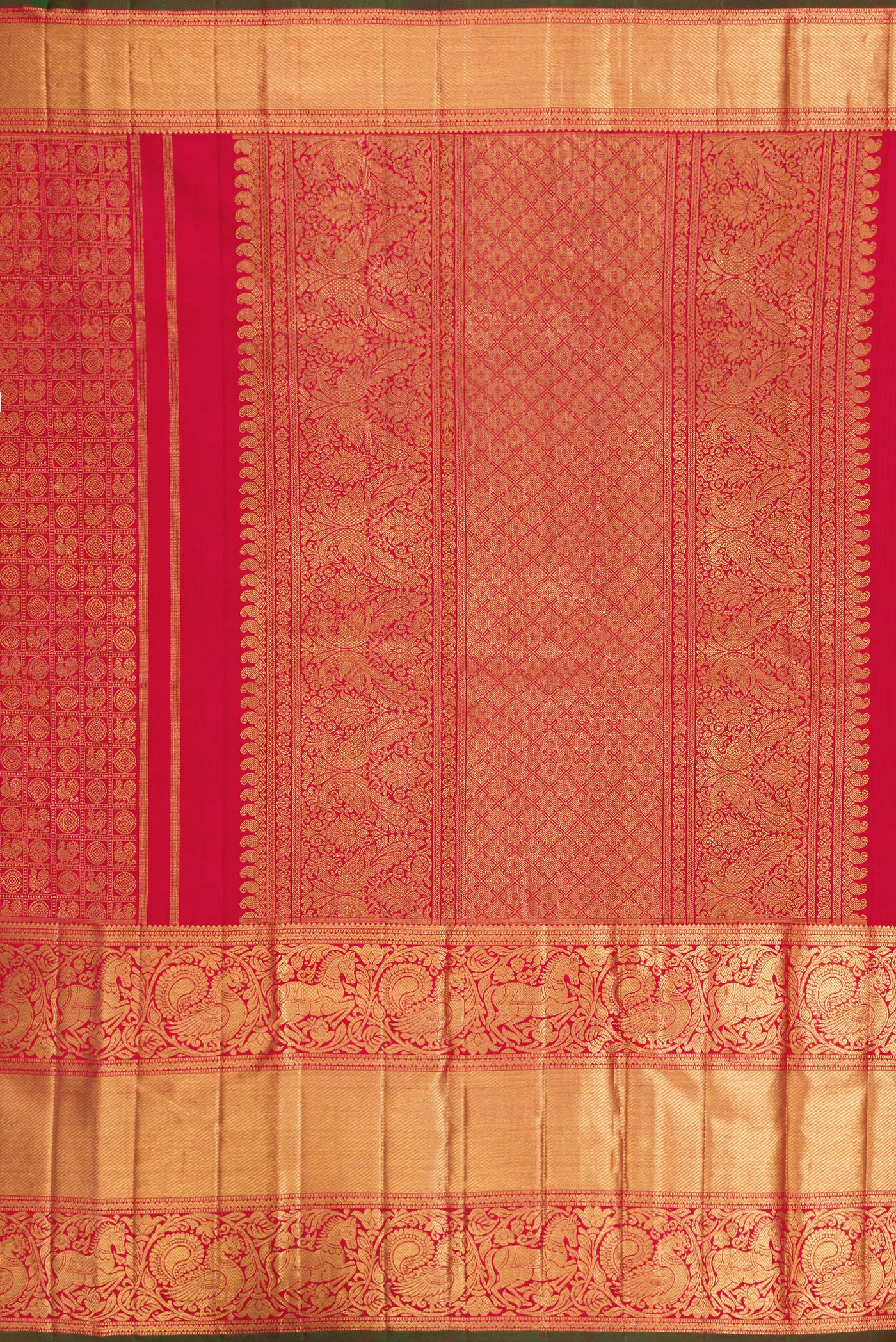 Close up image of the pallu of Pure Silk Pure Zari Maroon Dual Tone Kanjivaram Saree with Zari Brocade on the body and Fancy Border. 