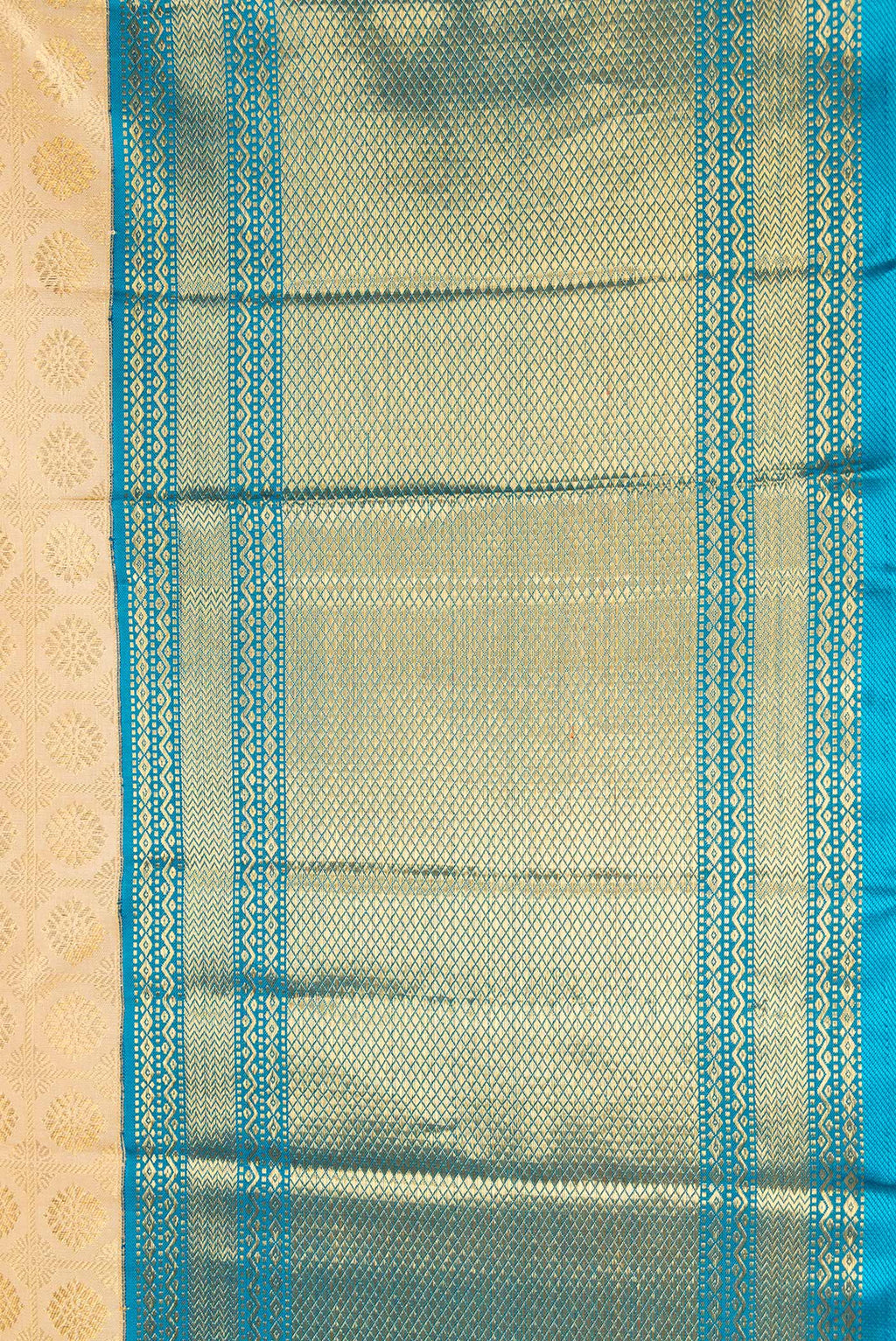 Border image of Pure Silk Pure Zari Beige Dual Tone Kanjivaram Saree with Zari Brocade on the body and Zari Border. 