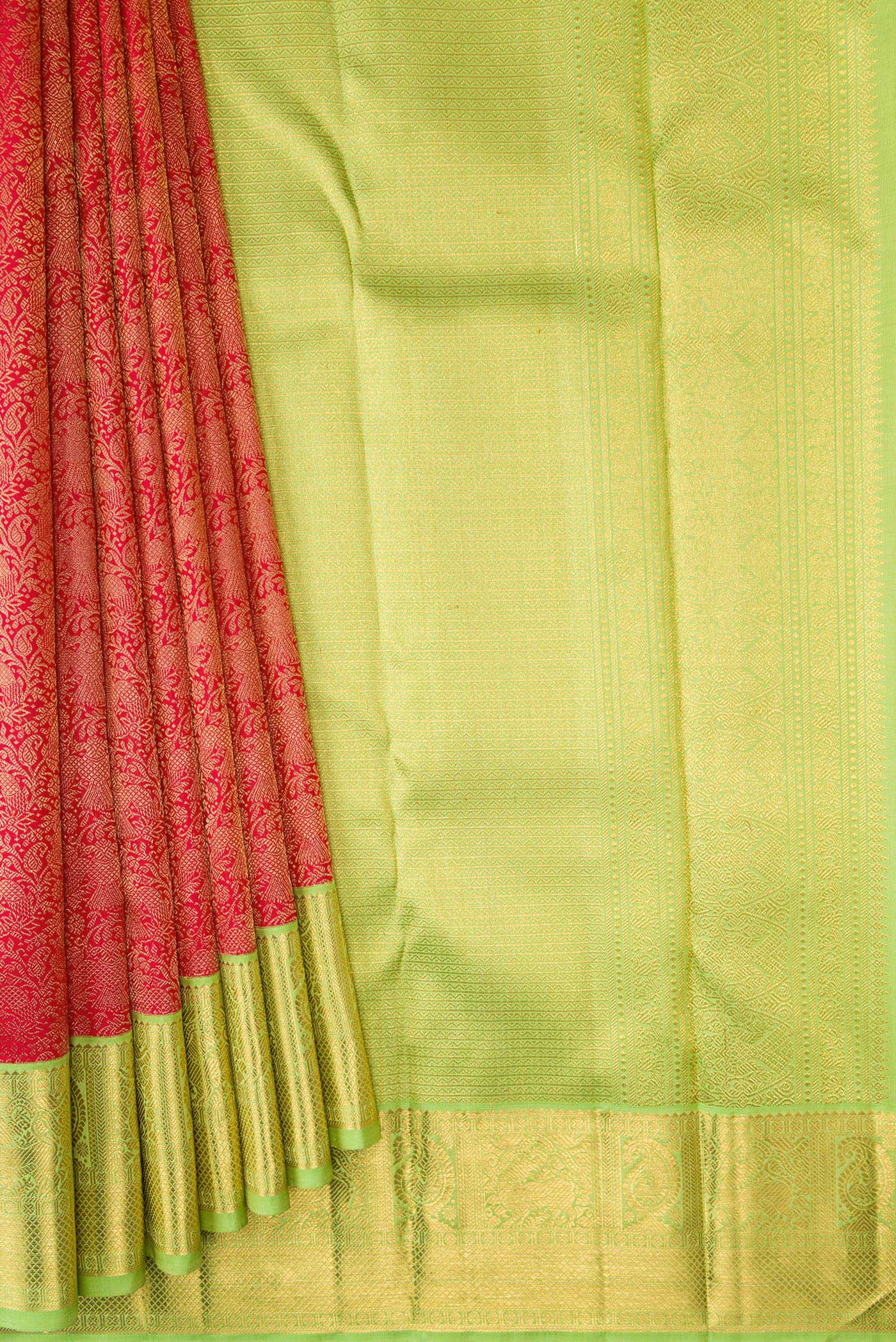 Pleats and pallu of Pure Silk Pure Zari Red Dual Tone Kanjivaram Saree with Zari Brocade on the body and Zari Border. 