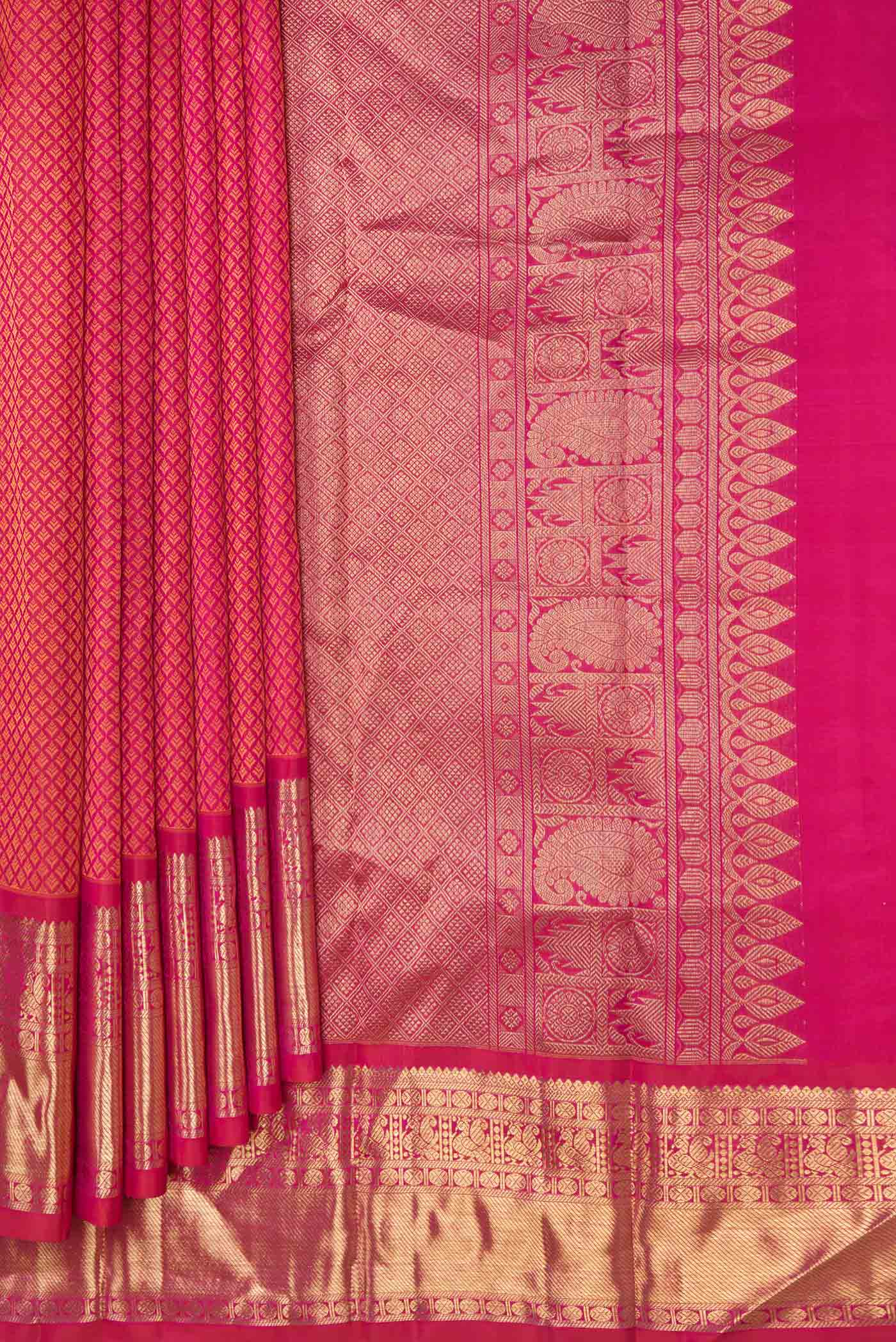 pleats pallu