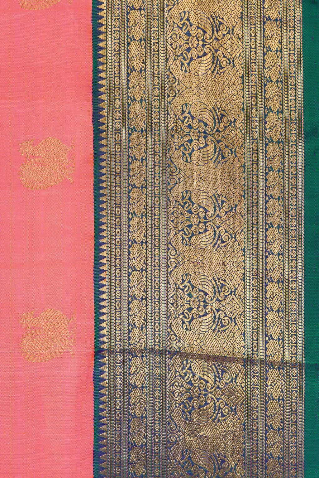 Border image of Pure Silk Pure Zari Pink Dual Tone Kanjivaram Saree with Zari Butta on the body and Zari Border. 