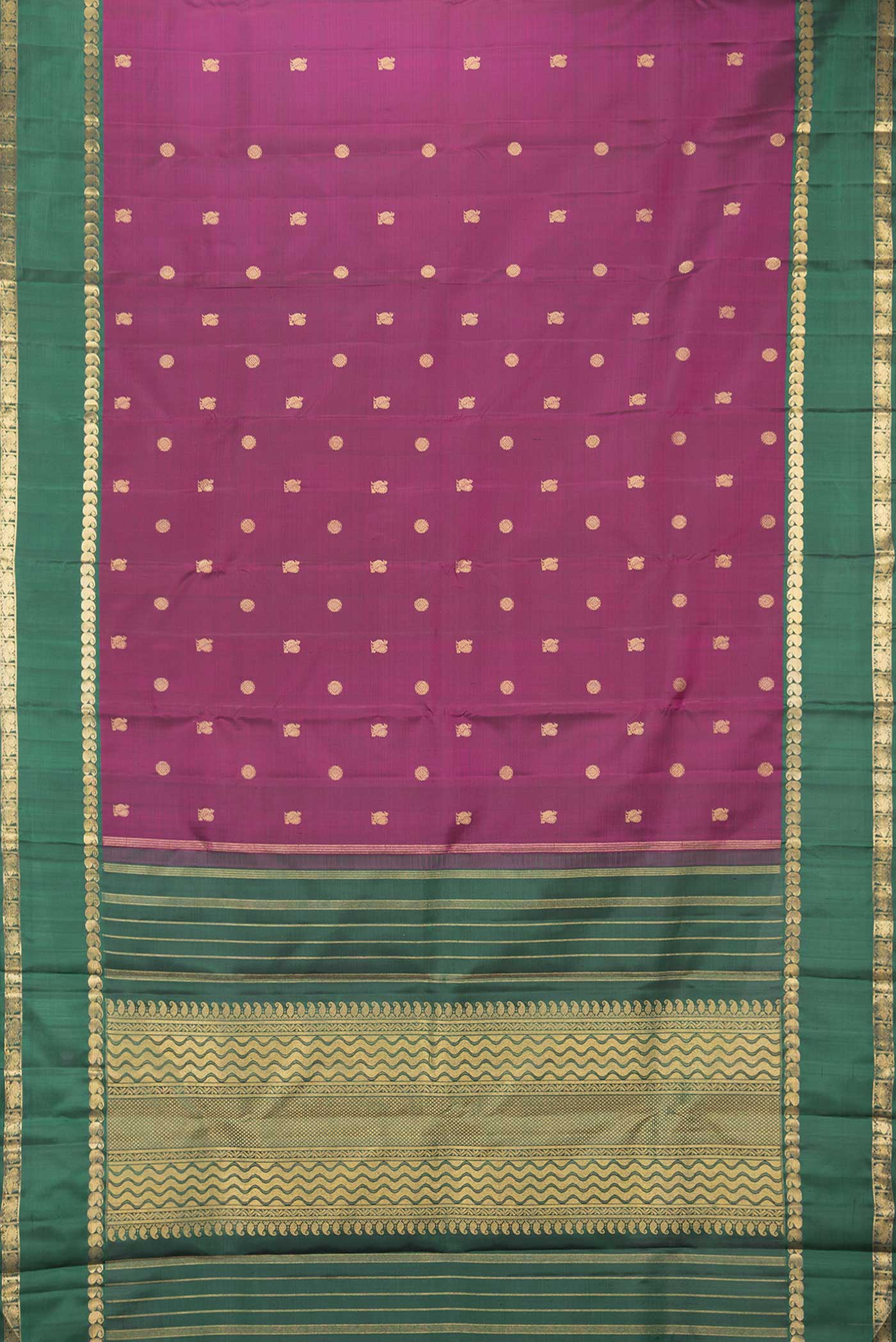 pallu body