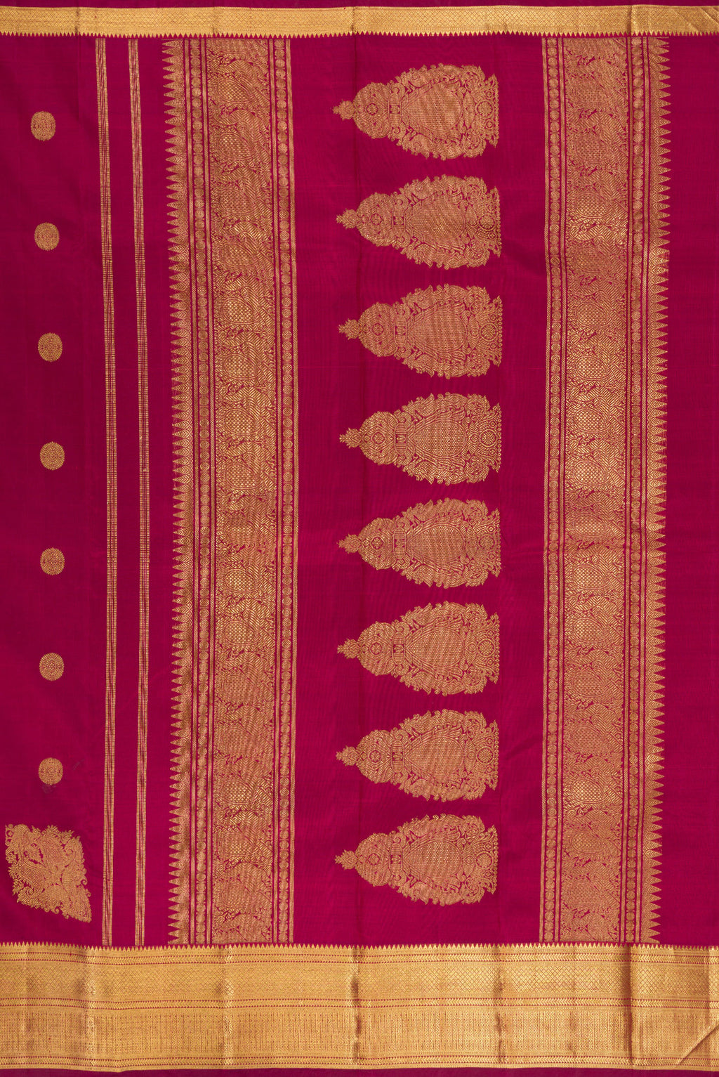 Close up image of the pallu of Pure Silk Pure Zari Maroon Kanjivaram Saree with Zari Butta on the body and Zari Border. 
