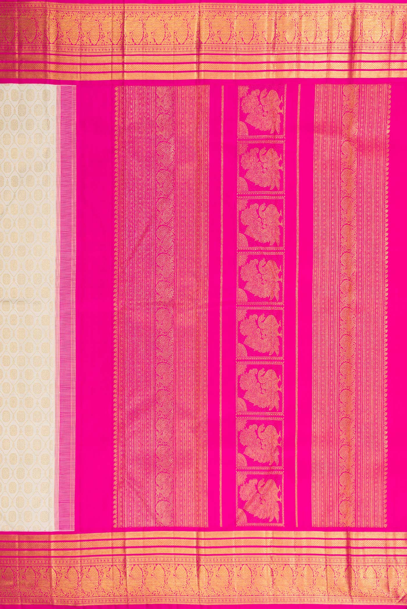 Close up image of the pallu of Off White Dual Tone Kanchipuram Silk Saree with Zari Brocade on the body and Zari Border. 