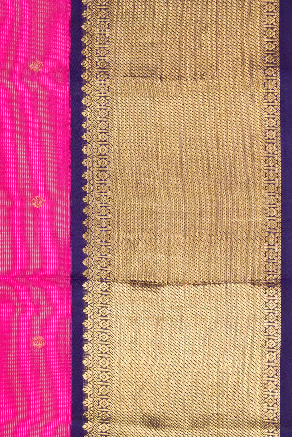 Border image of Pure Silk Pure Zari Pink Dual Tone Kanjivaram Saree with Zari Butta on the body and Zari Border. 