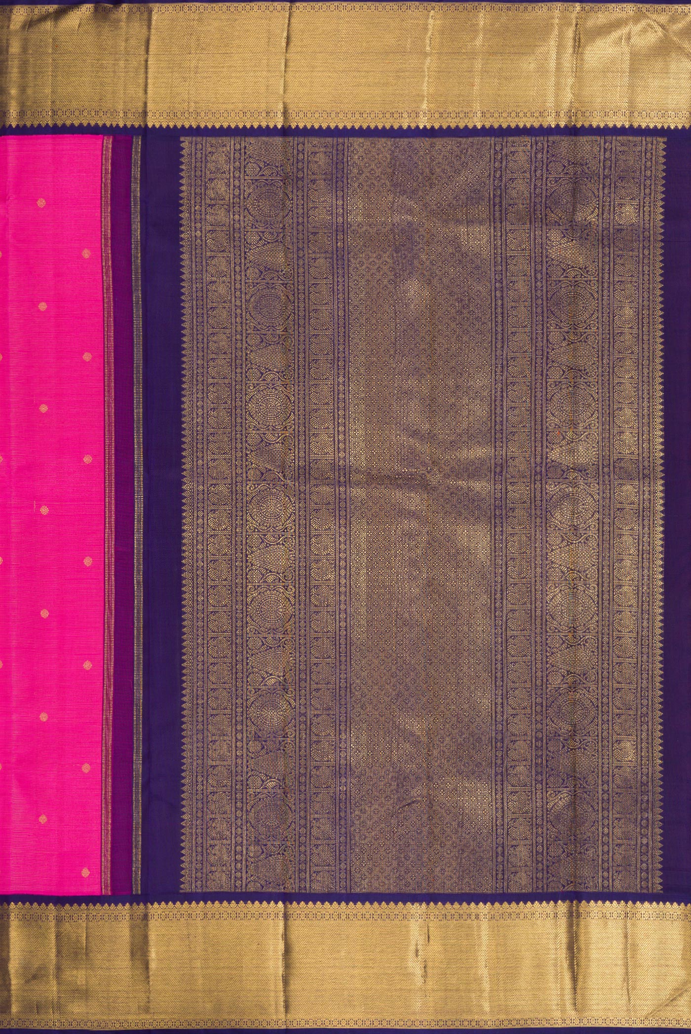 Close up image of the pallu of Pure Silk Pure Zari Pink Dual Tone Kanjivaram Saree with Zari Butta on the body and Zari Border. 