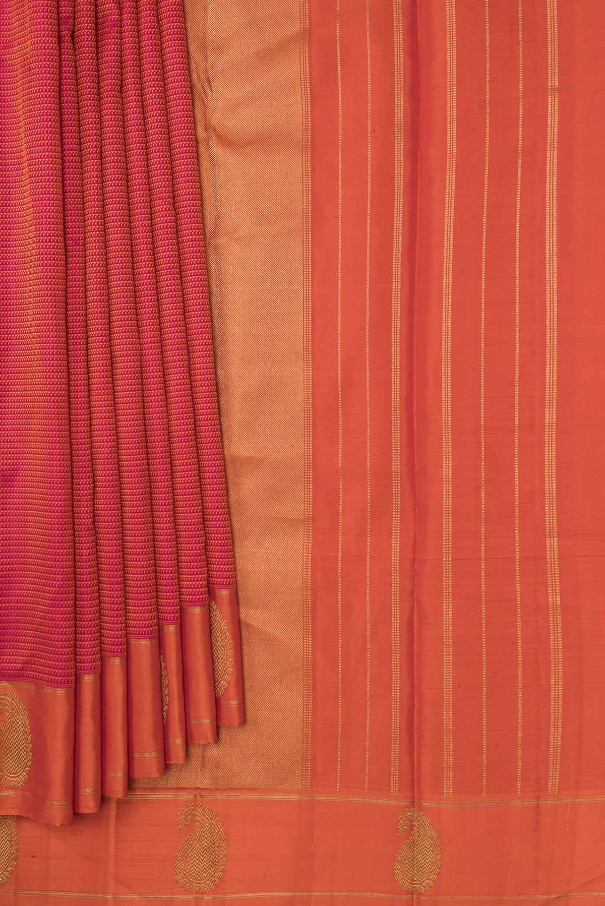 Pleats and pallu of Pure Silk Pure Zari Pink Dual Tone Kanchipuram SareeJacquard design on the body and Zari Border