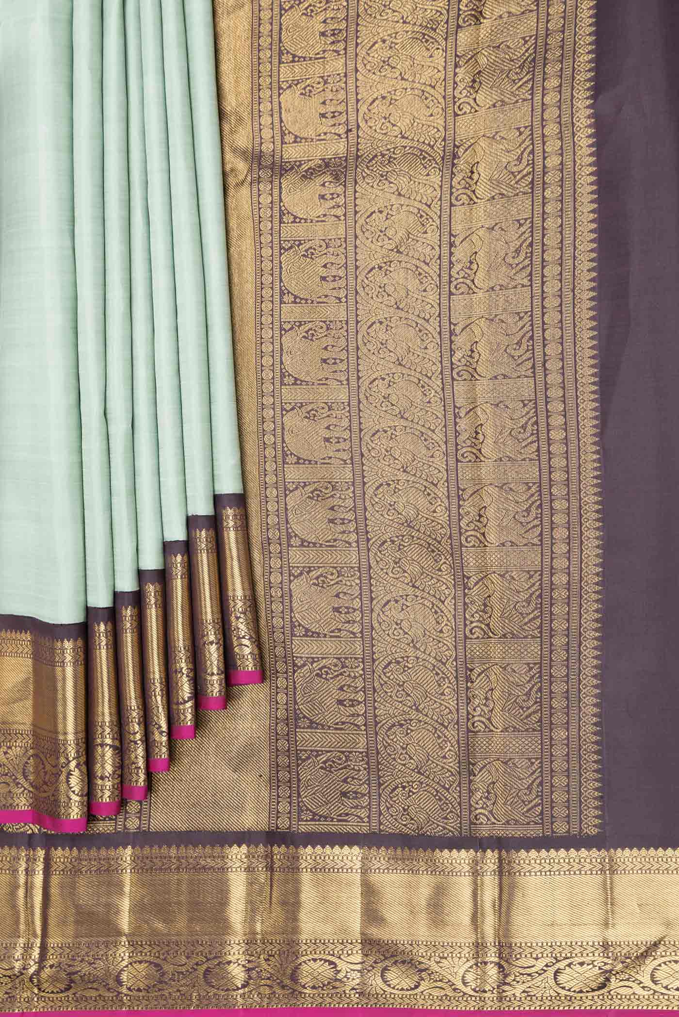 pleats pallu