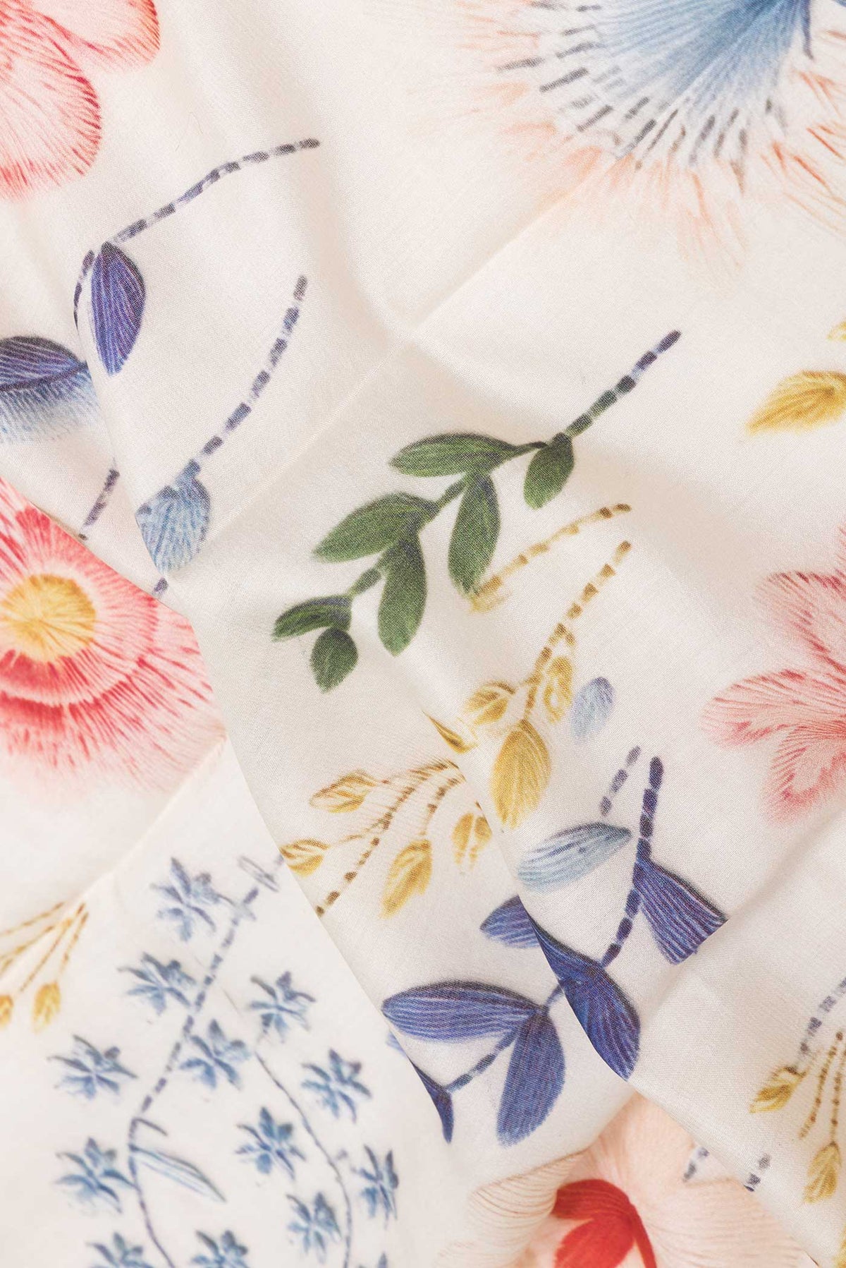 Close up of Beige Dual Tone Chanderi Silk SareePrinted design on the body and Zari Border displaying folds