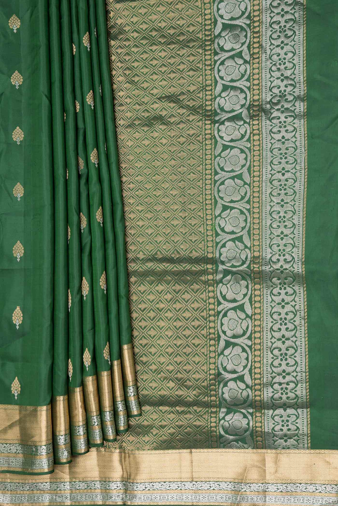 pleats pallu