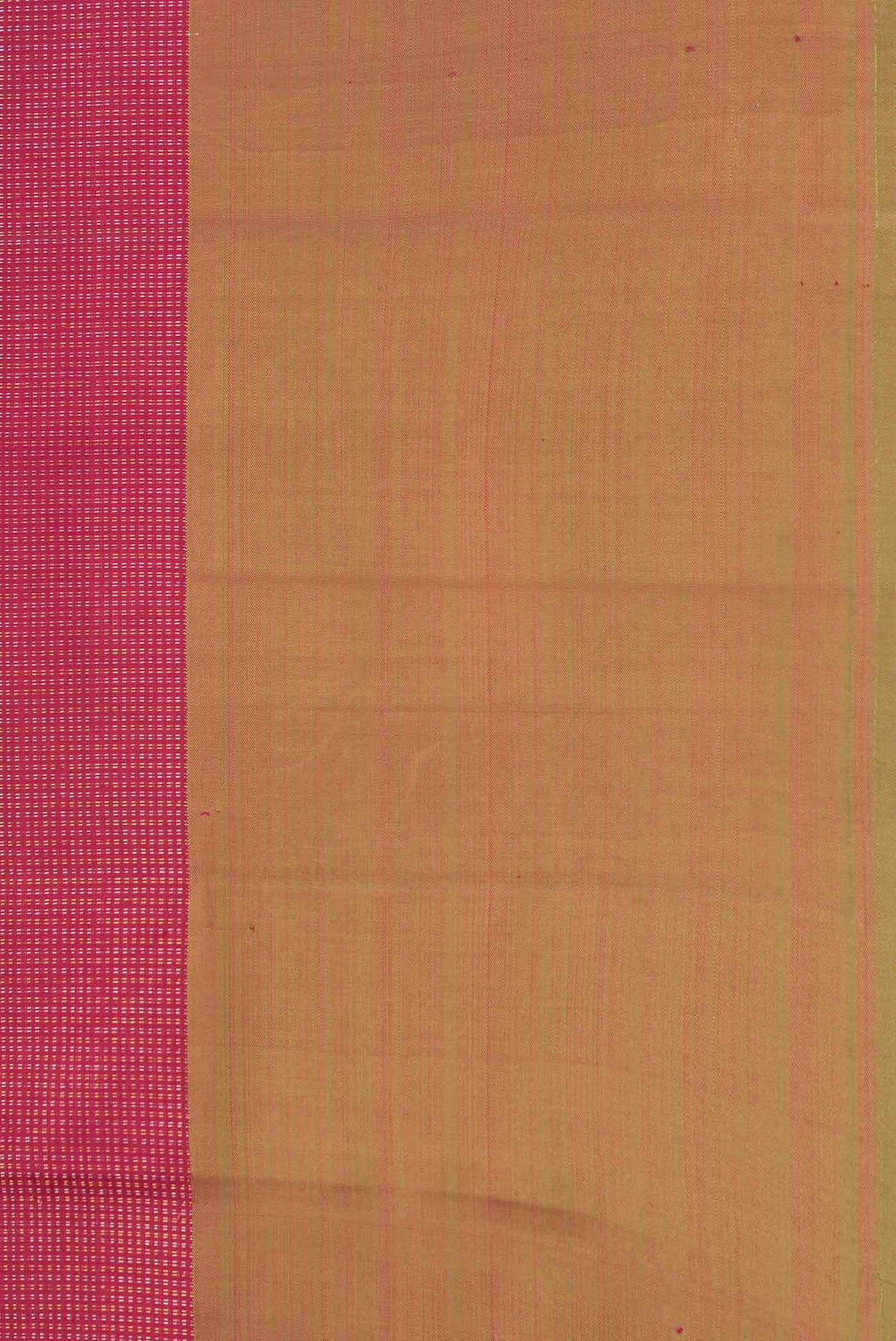 Border image of Maroon Dual Tone Kanchipuram Saree with Stripes on the body and Plain Border. 