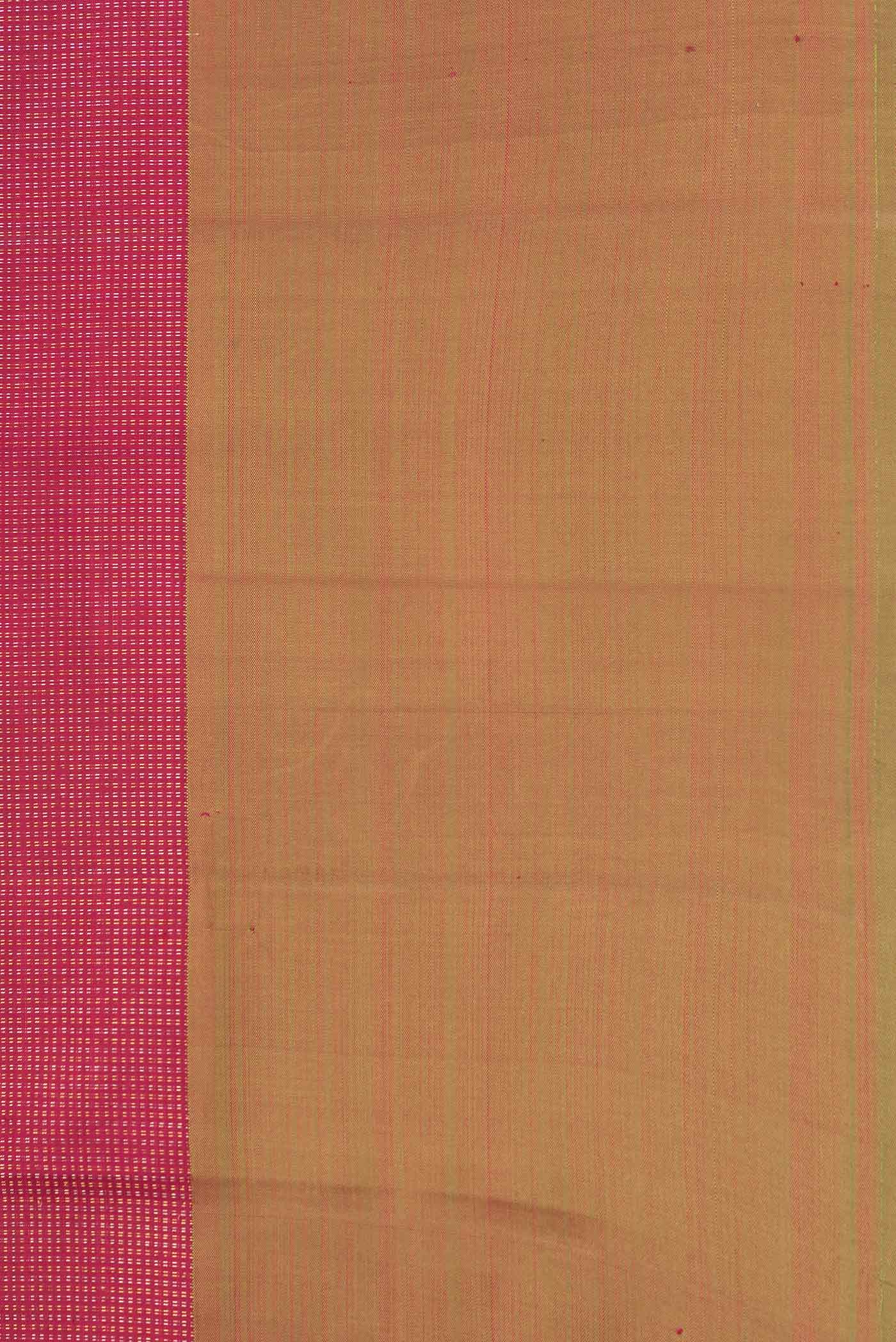 Border image of Maroon Dual Tone Kanchipuram Saree with Stripes on the body and Plain Border. 