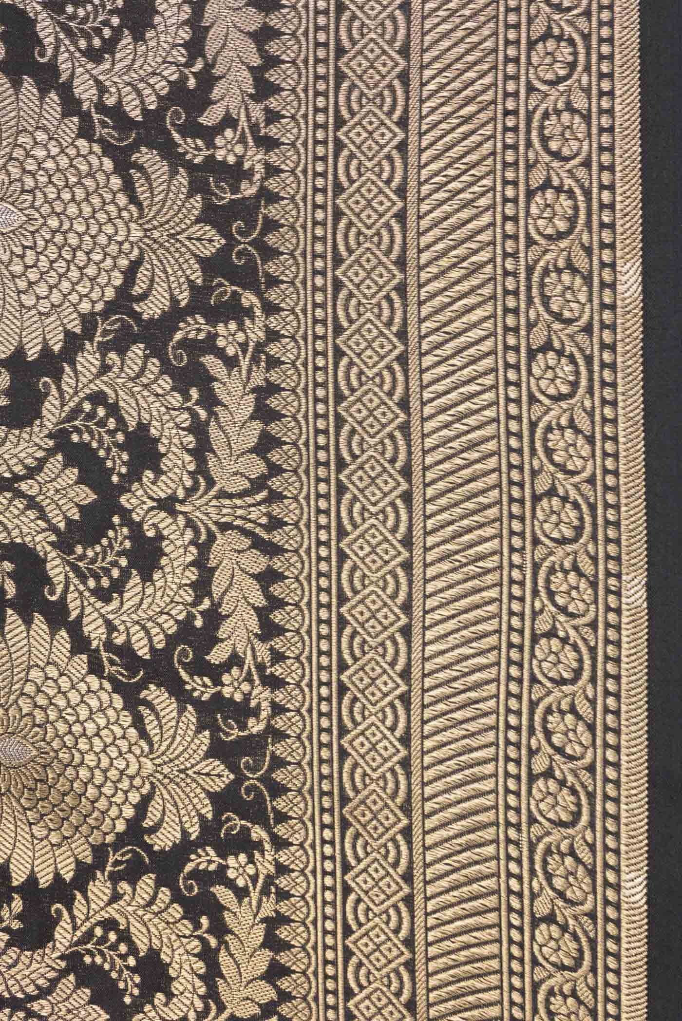 Border image of Black Dual Tone Banarasi Silk Saree with Zari Brocade on the body and Zari Border