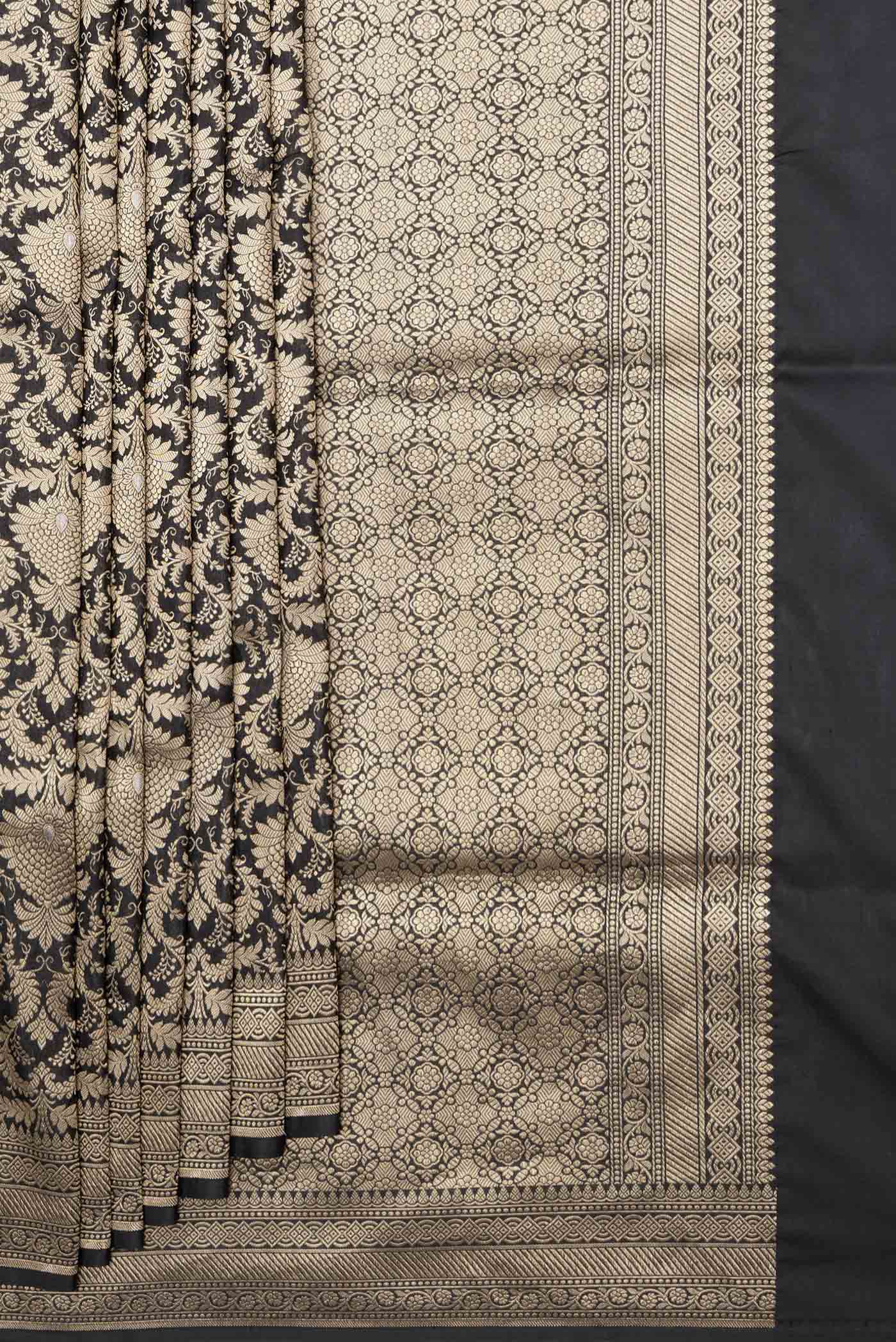 Pleats and pallu of Black Dual Tone Banarasi Silk Saree with Zari Brocade on the body and Zari Border