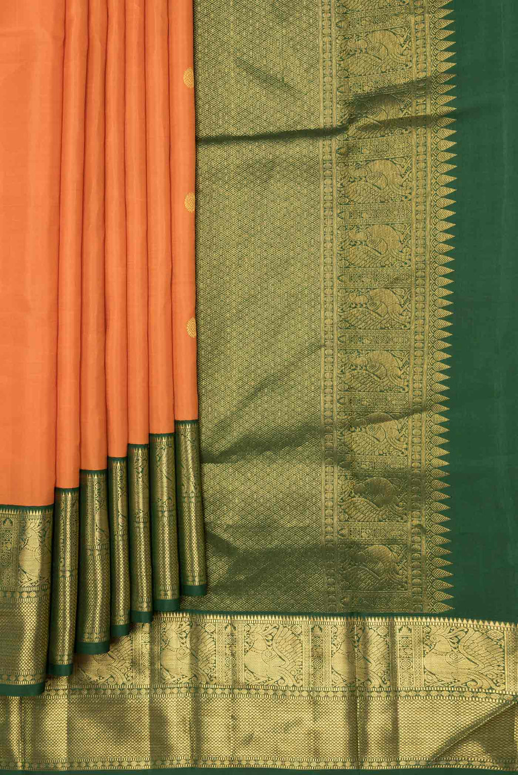 pleats pallu