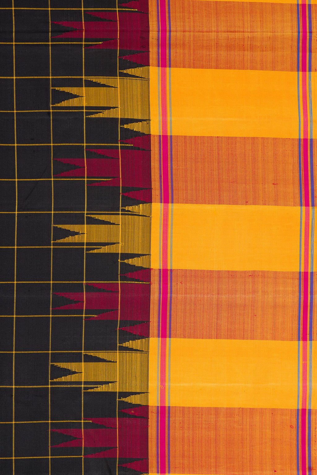 Border image of Black Dual Tone Kanchipuram Silk Saree with Checked design on the body and Temple Border. 