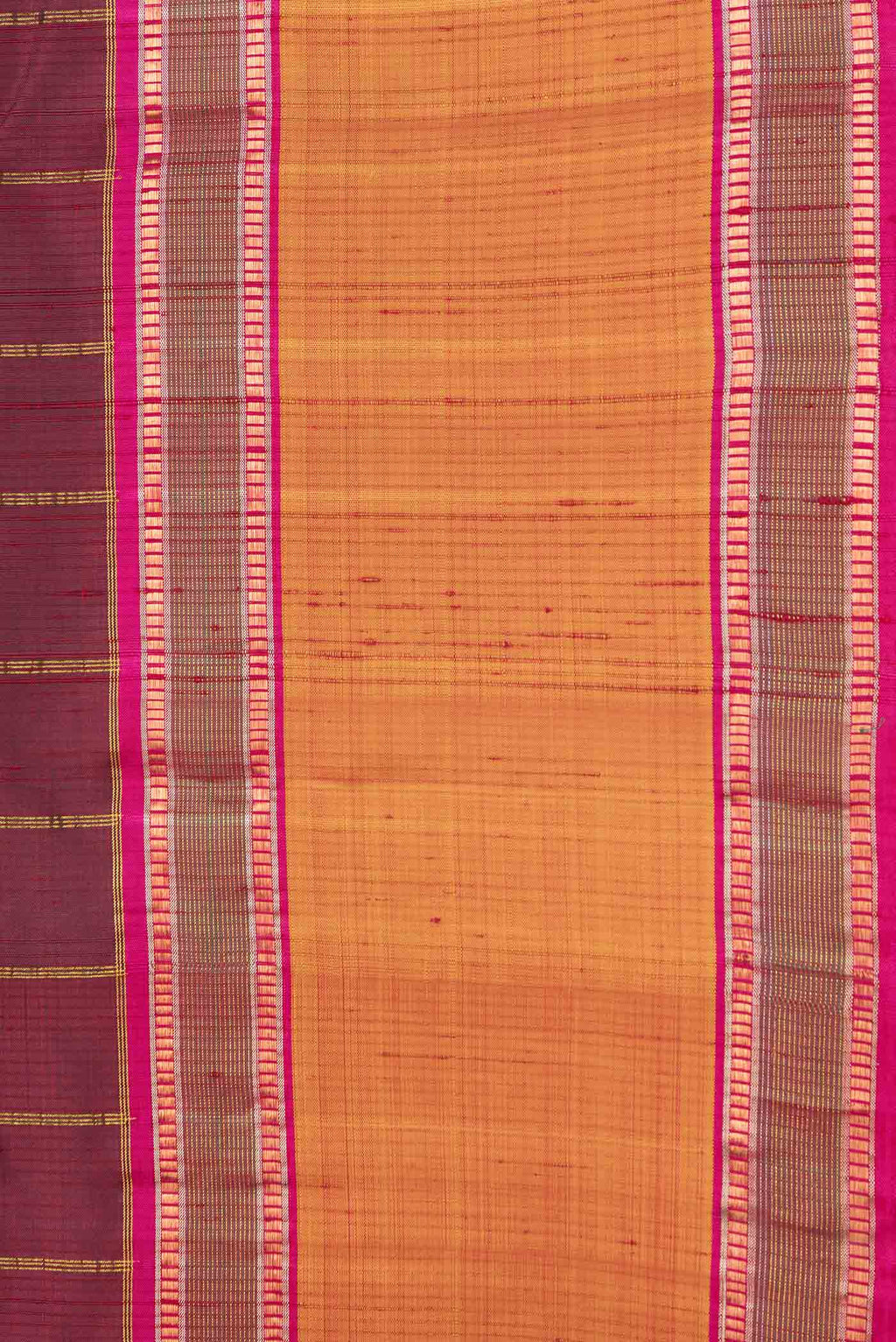 Border image of Maroon Dual Tone Kanchipuram Silk Saree with Checked design on the body and Zari Border. 