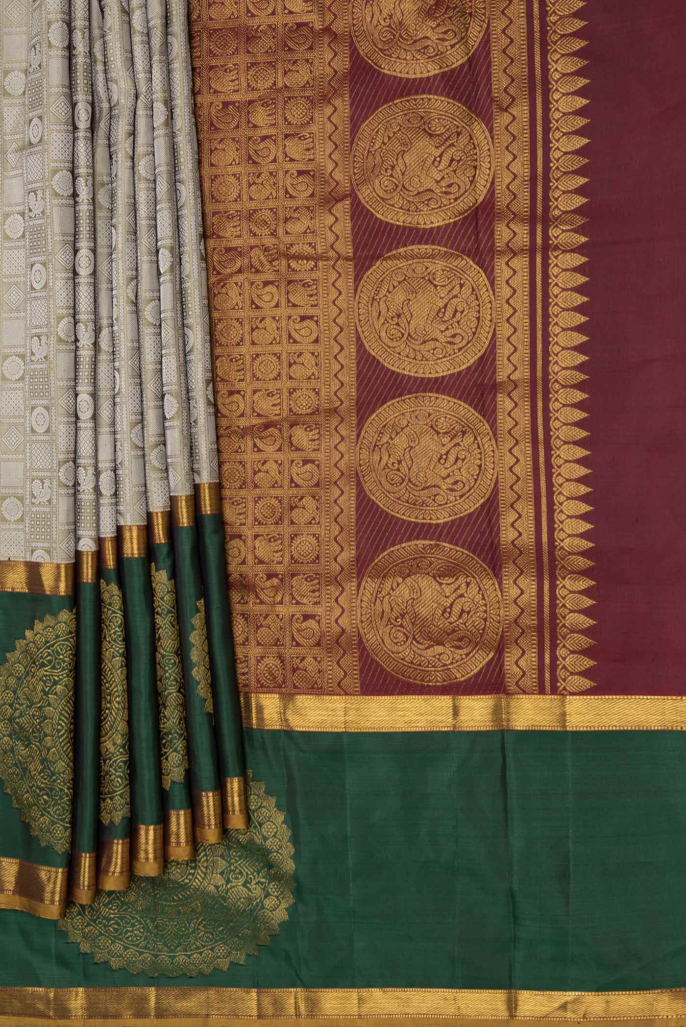 pleats pallu