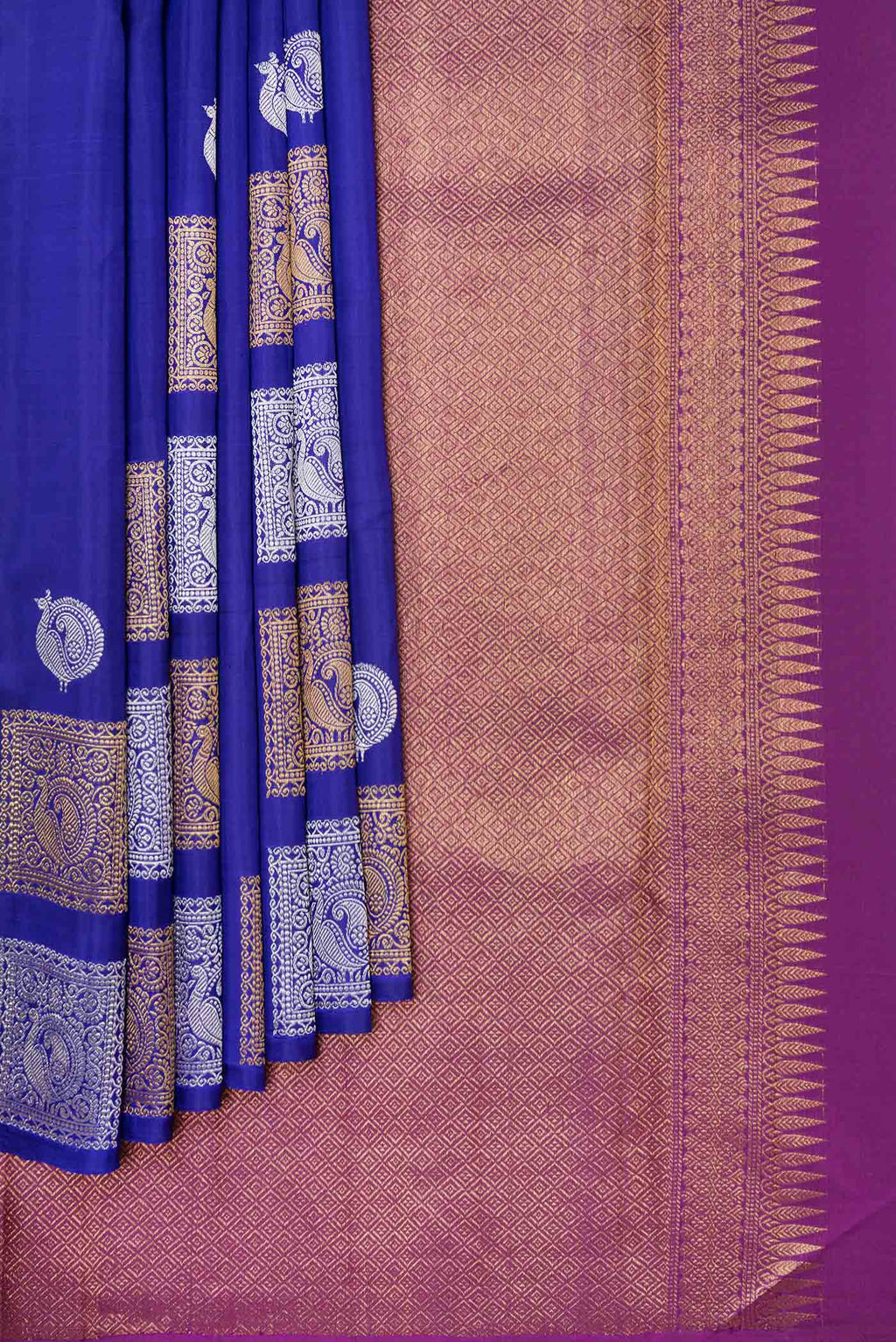 pleats pallu