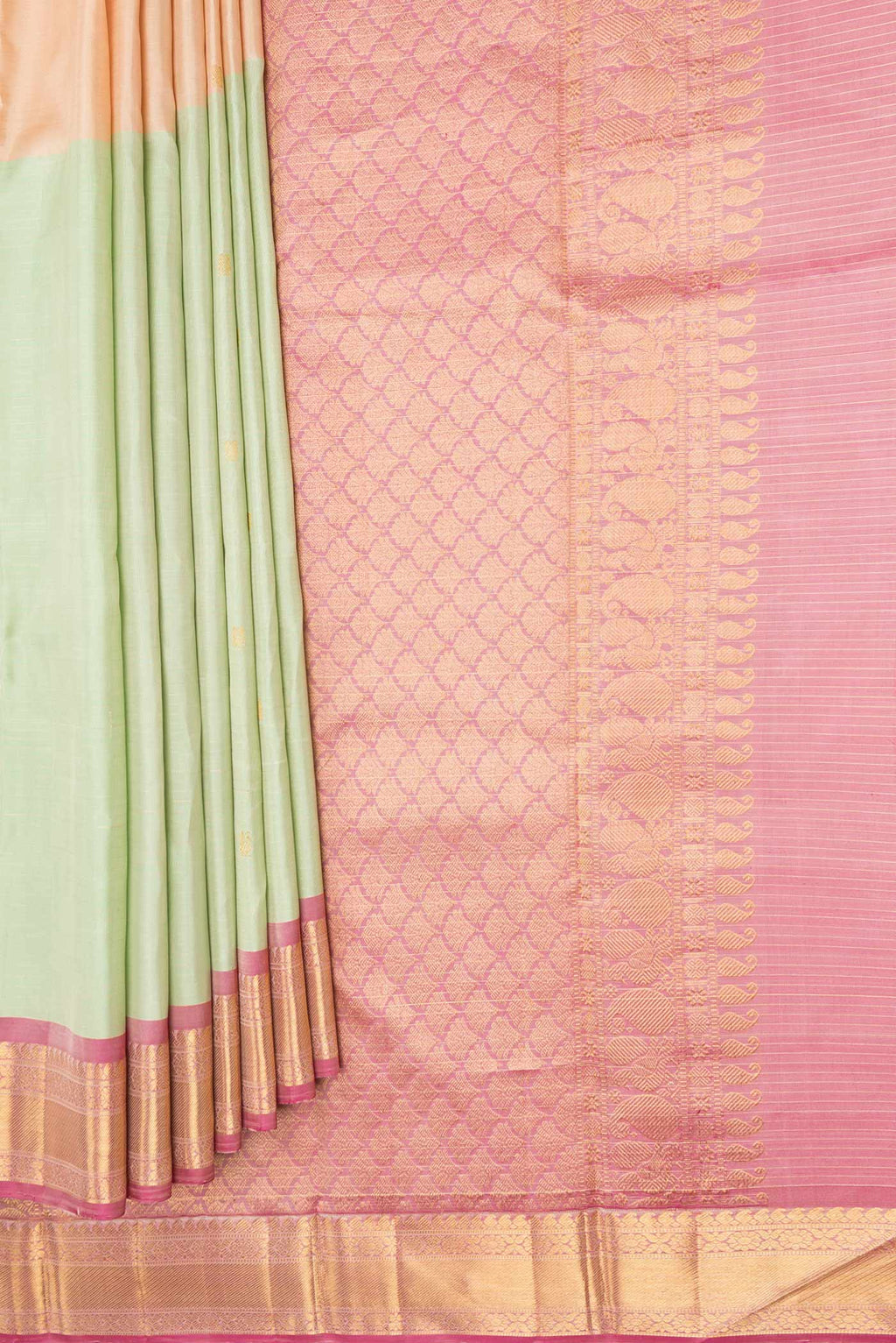 pleats pallu