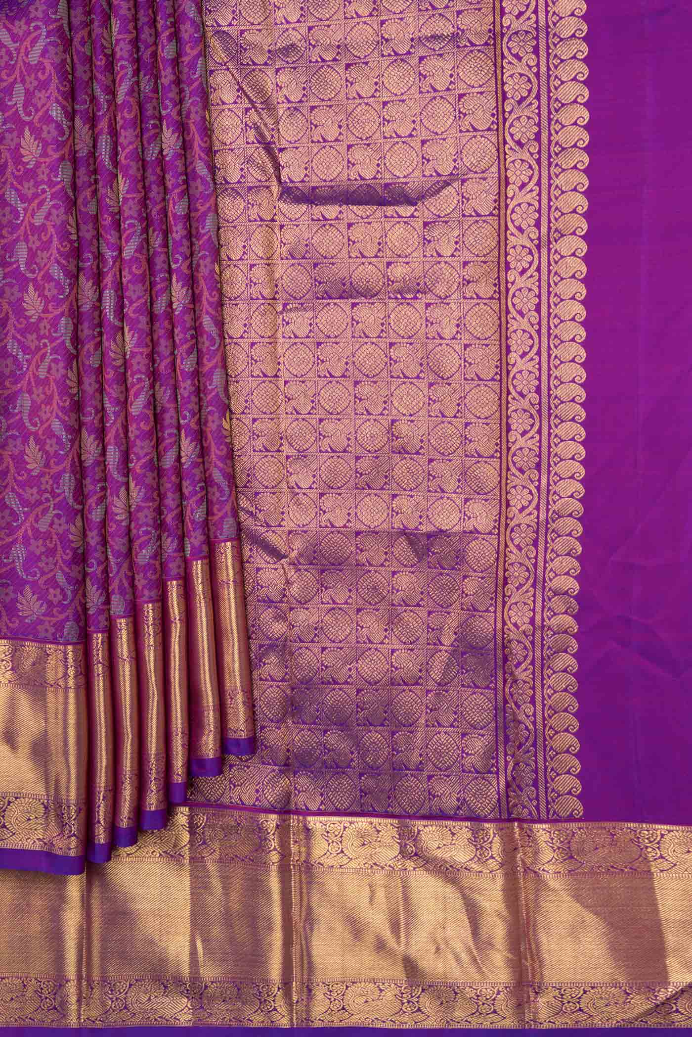 pleats pallu