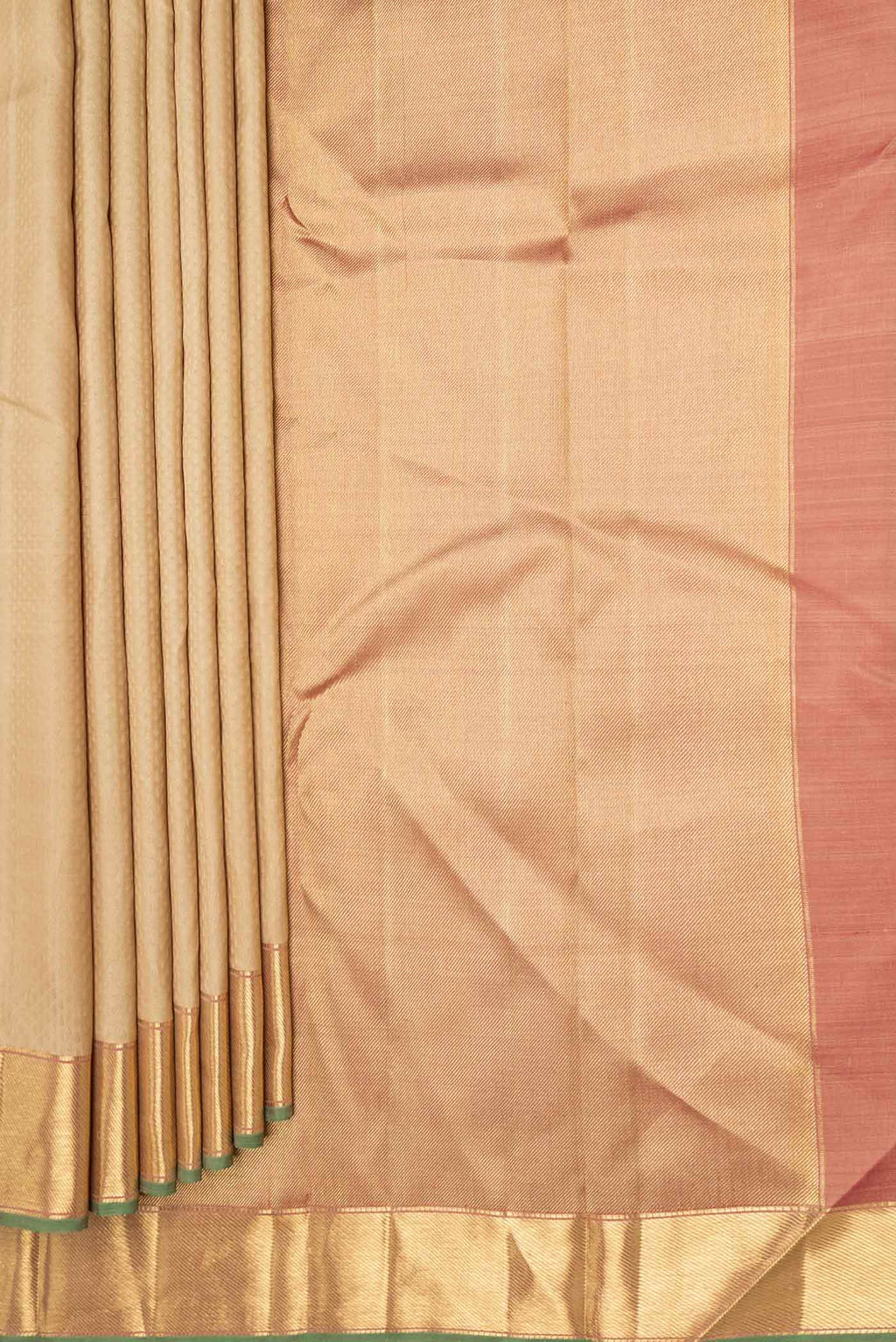 pleats pallu