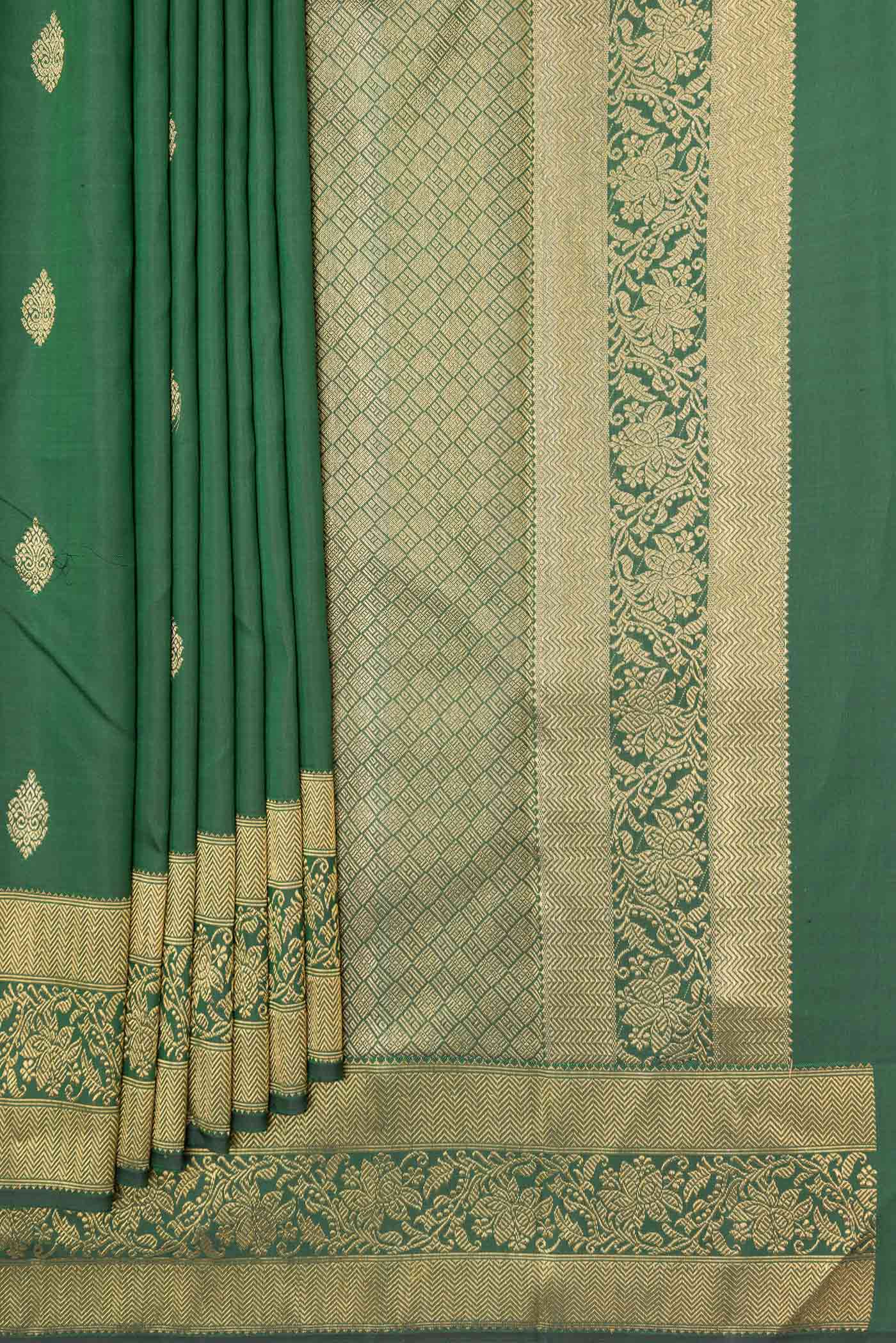 pleats pallu