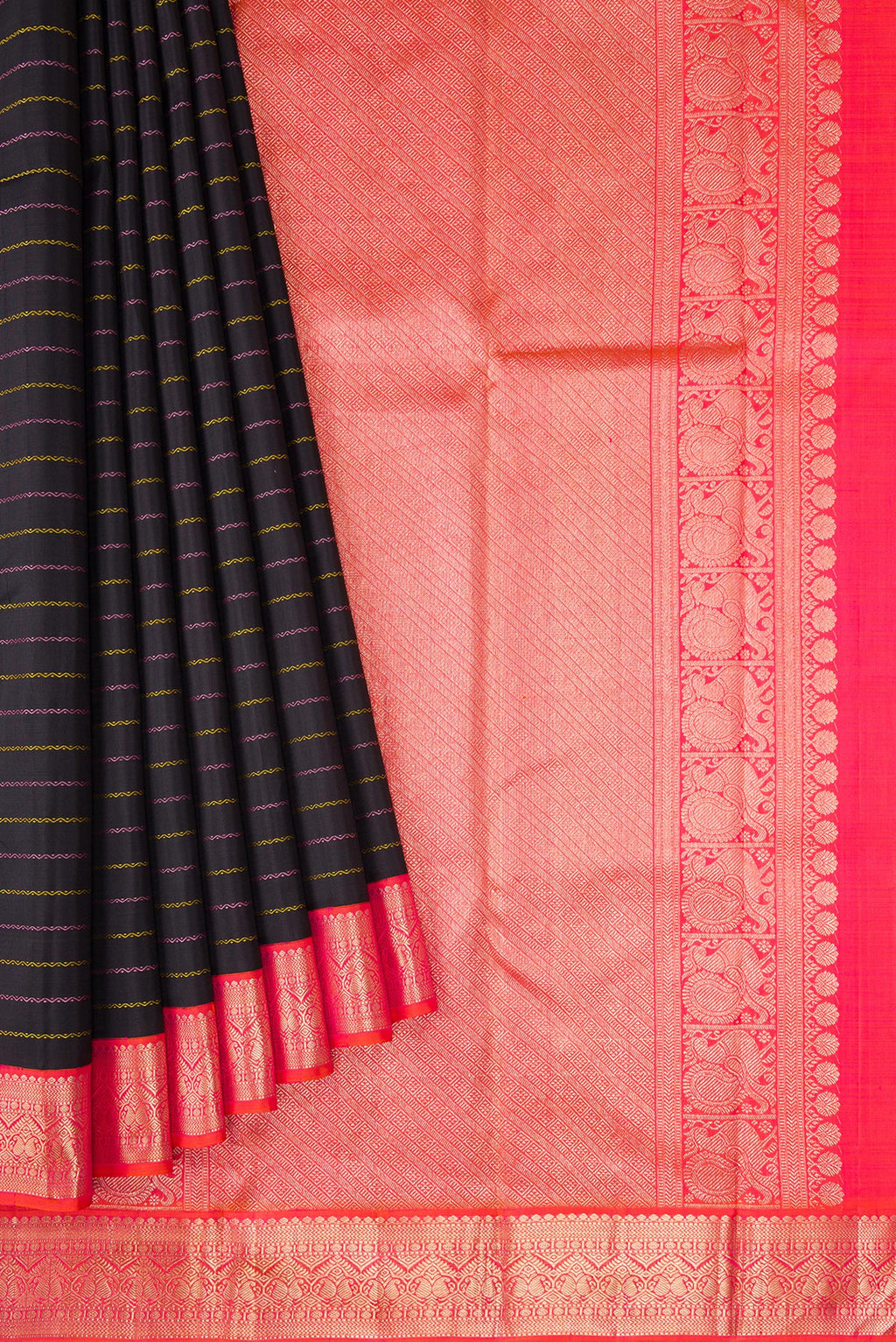 Pleats and pallu of Pure Silk Pure Zari Black Dual Tone Kanjivaram Saree with Veldhari on the body and Zari Border. 