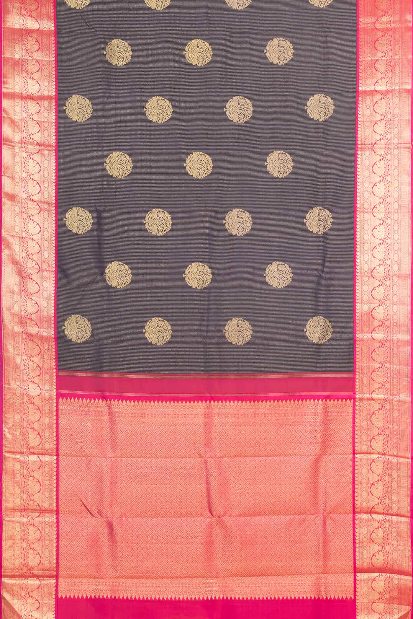 pallu body