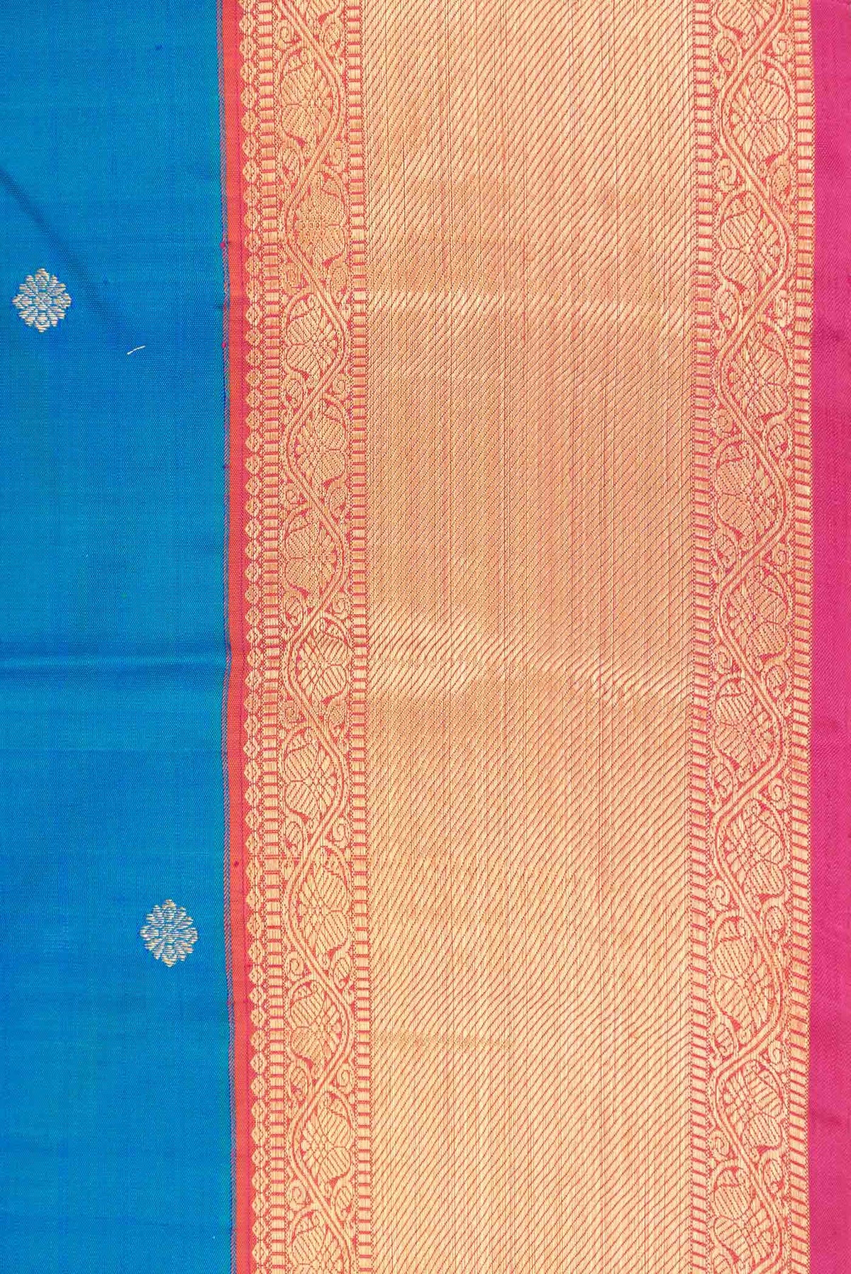 Border image of Pure Silk Pure Zari Peacock Blue Dual Tone Kanchipuram Saree with Zari Butta on the body and Zari Border