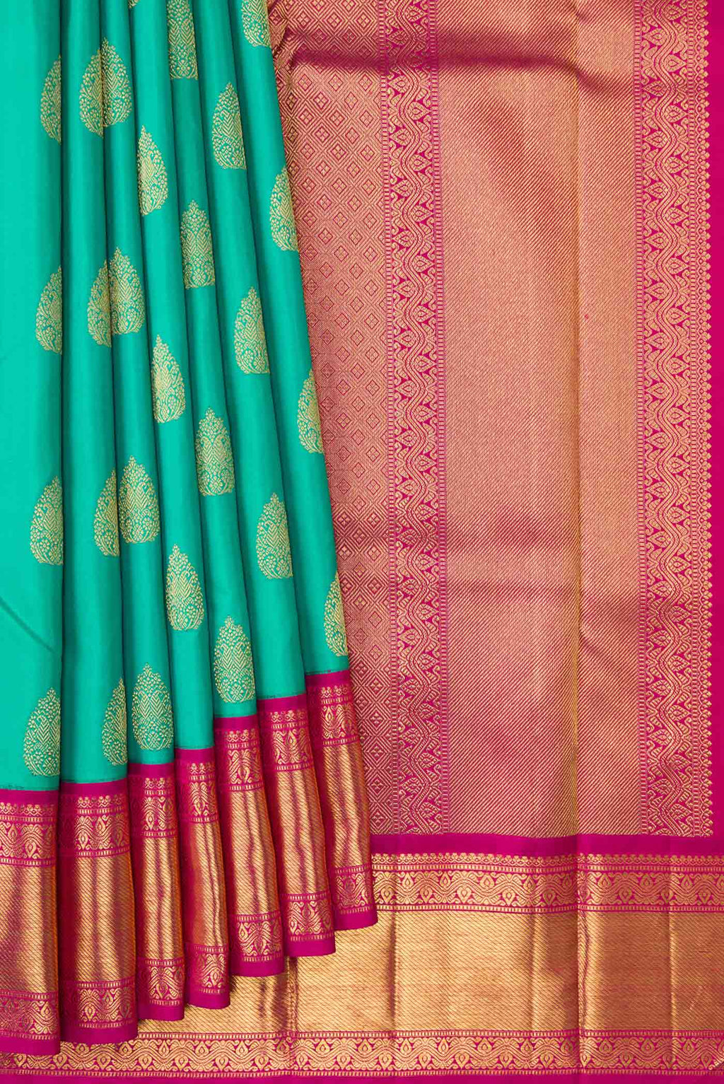 Pleats and pallu of Pure Silk Pure Zari Sea Green Dual Tone Kanchipuram Saree with Zari Butta on the body and Zari Border