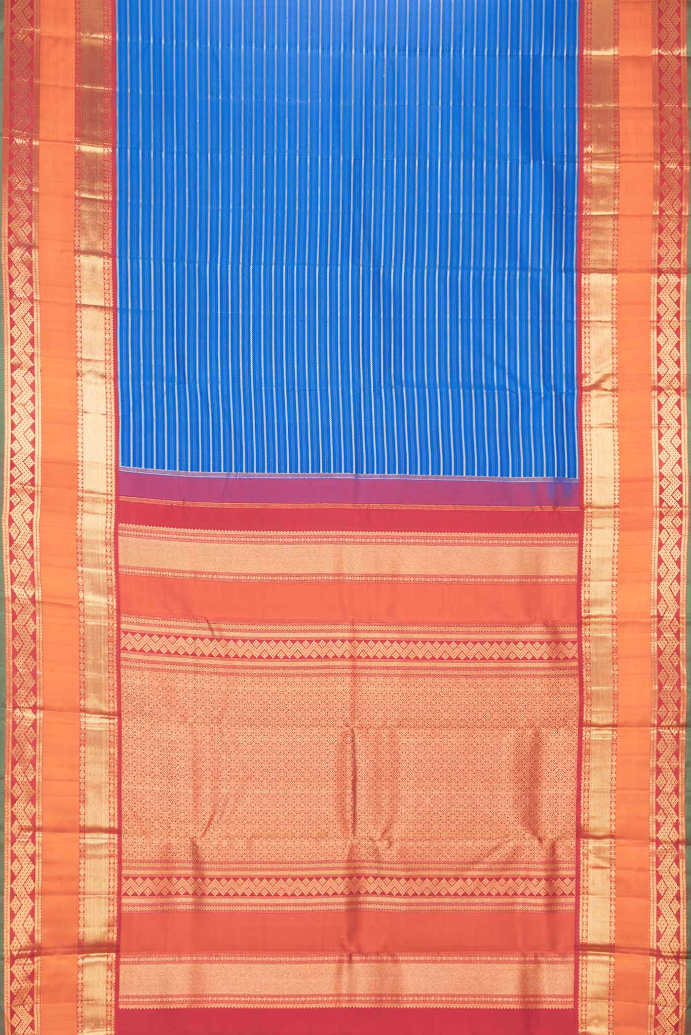 pallu body
