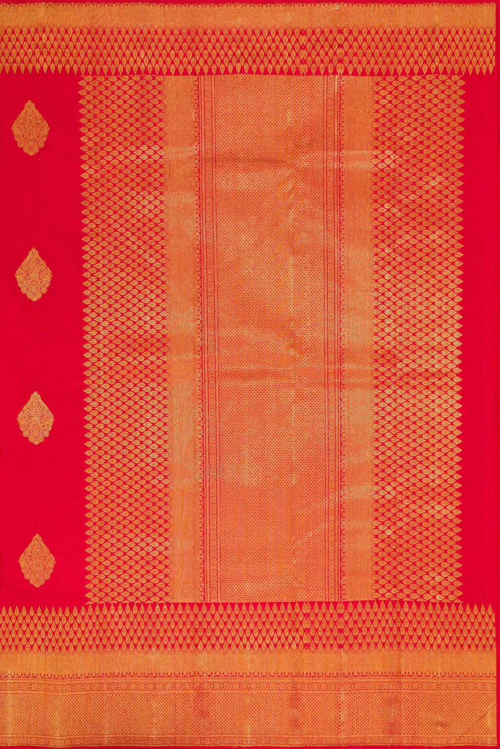 Close up image of the pallu of Pure Silk Pure Zari Red Dual Tone Kanjivaram Saree with Zari Butta on the body and Fancy Border. 