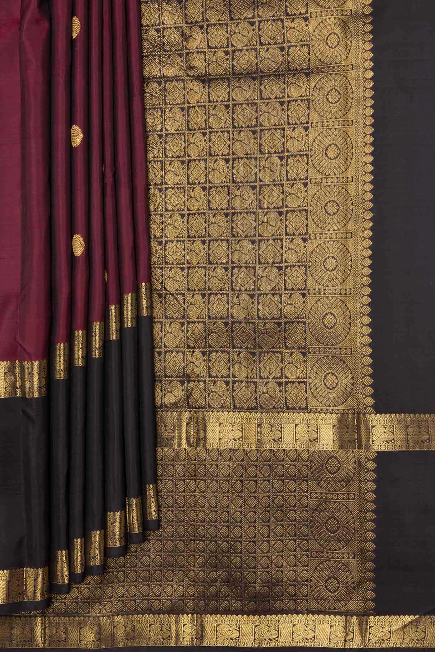pleats pallu