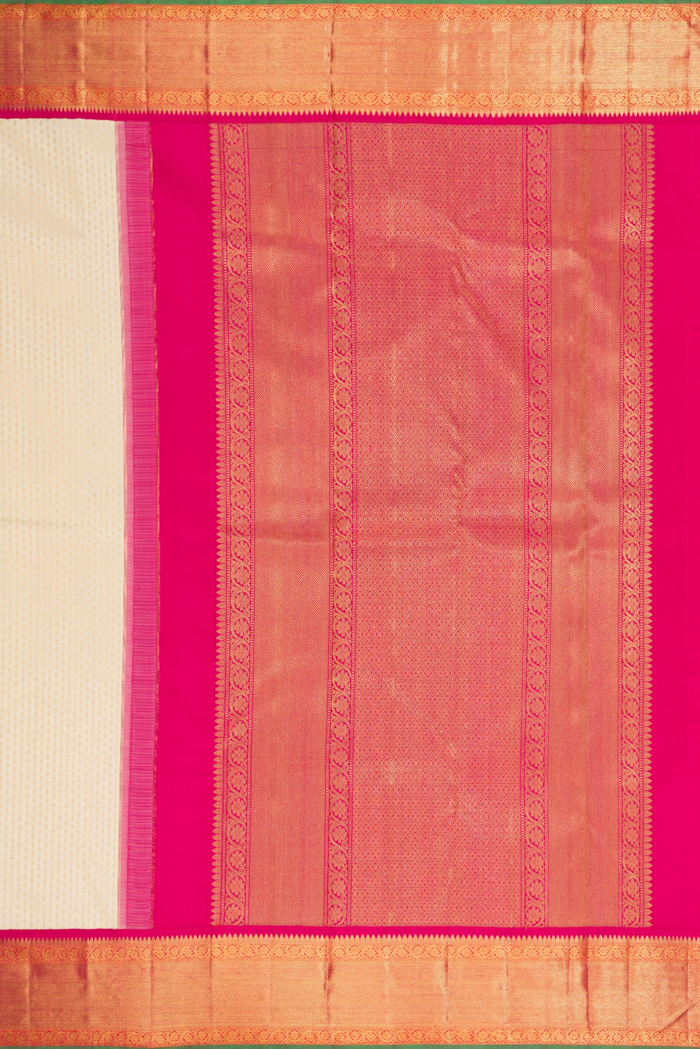 Close up image of the pallu of Pure Silk Pure Zari Sandal Dual Tone Kanjivaram Saree with Zari Brocade on the body and Zari Border. 