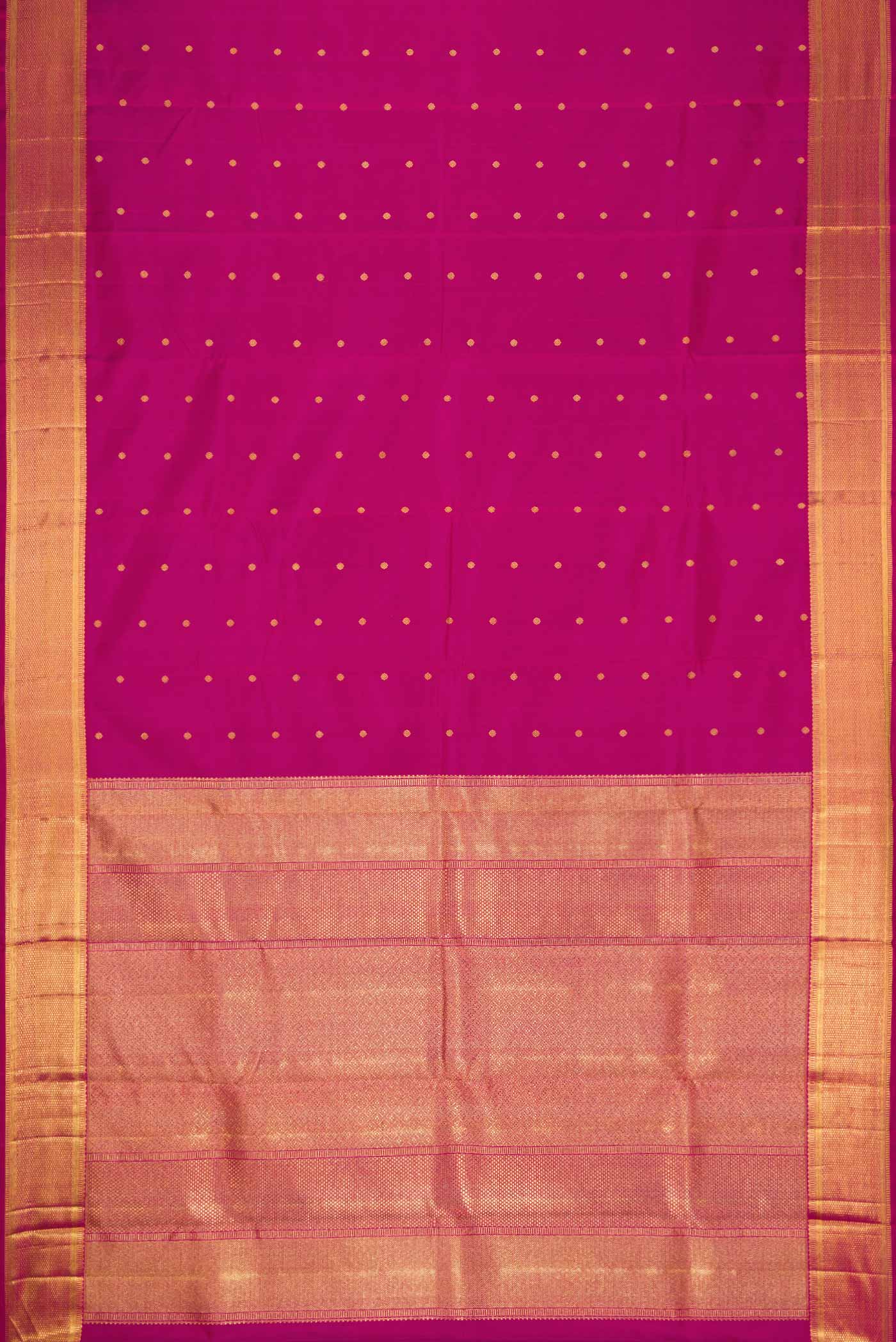 Flat view of Pure Silk Pure Zari Magenta Dual Tone Kanchipuram Saree with Zari Butta on the body and Zari Border