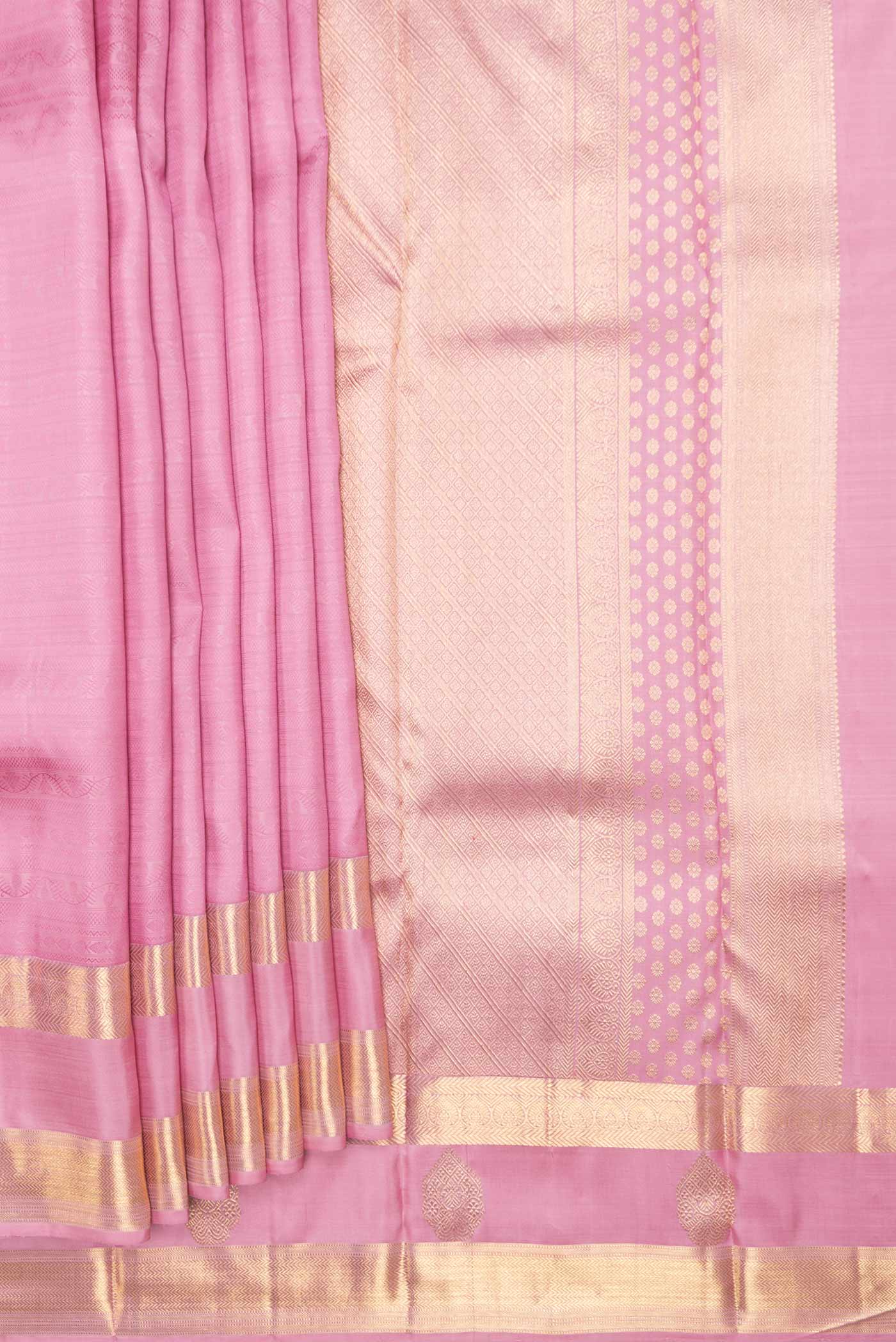 pleats pallu