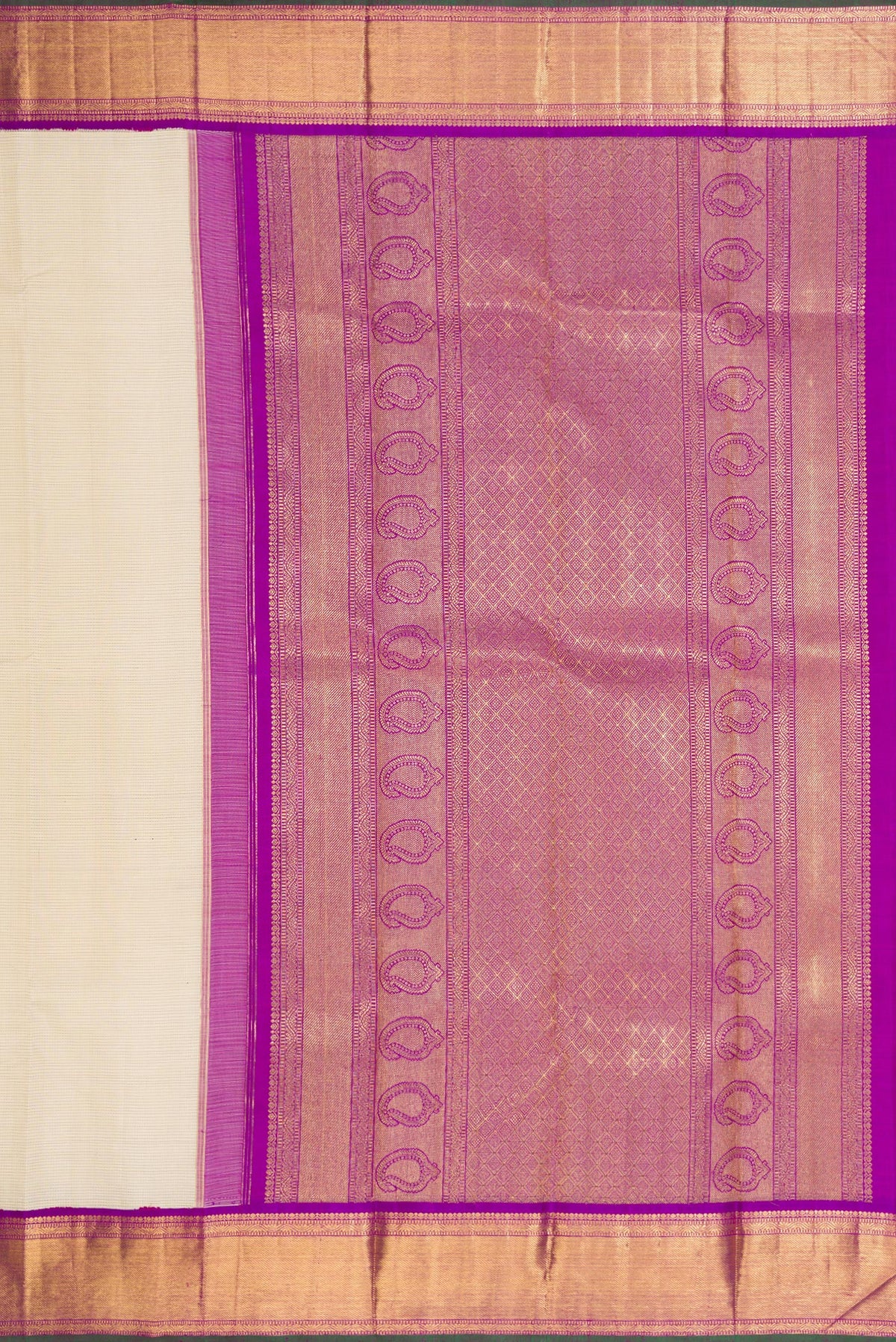 Close up image of the pallu of Pure Silk Pure Zari Off White Dual Tone Kanjivaram Saree with Stripes on the body and Zari Border. 