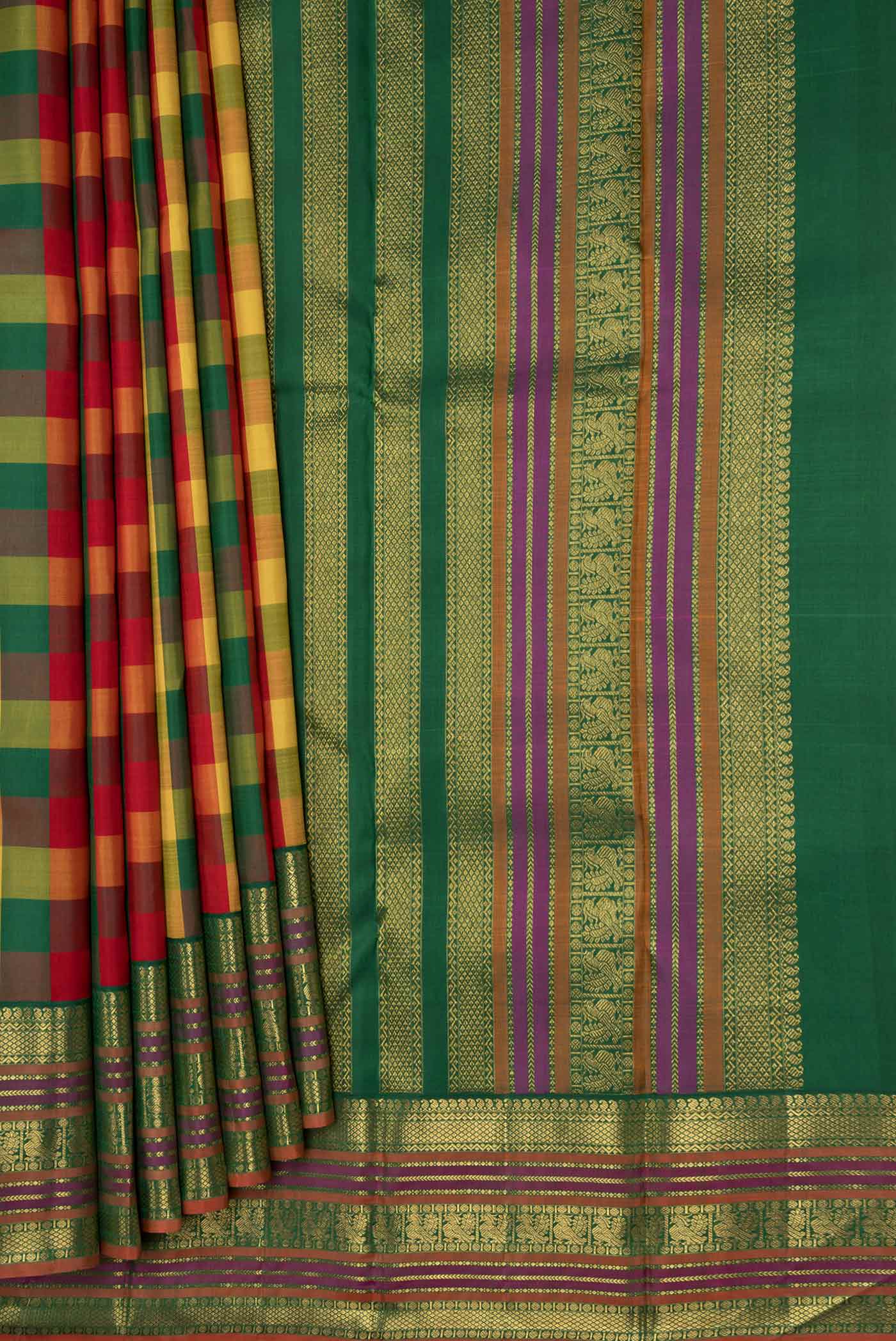 pleats pallu