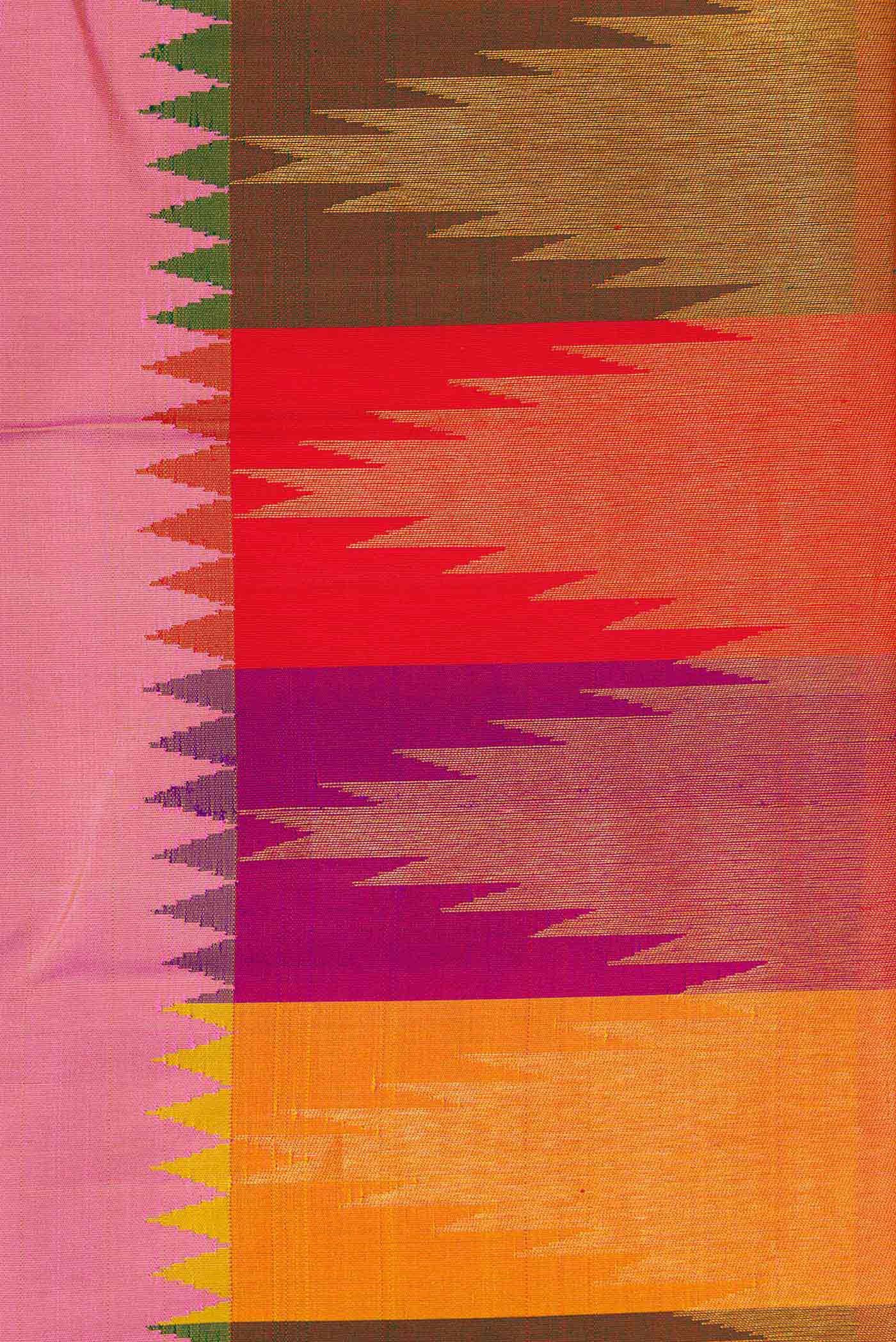 Border image of Pink Dual Tone Kanchipuram Silk Saree with Zari Butta on the body and Temple Border