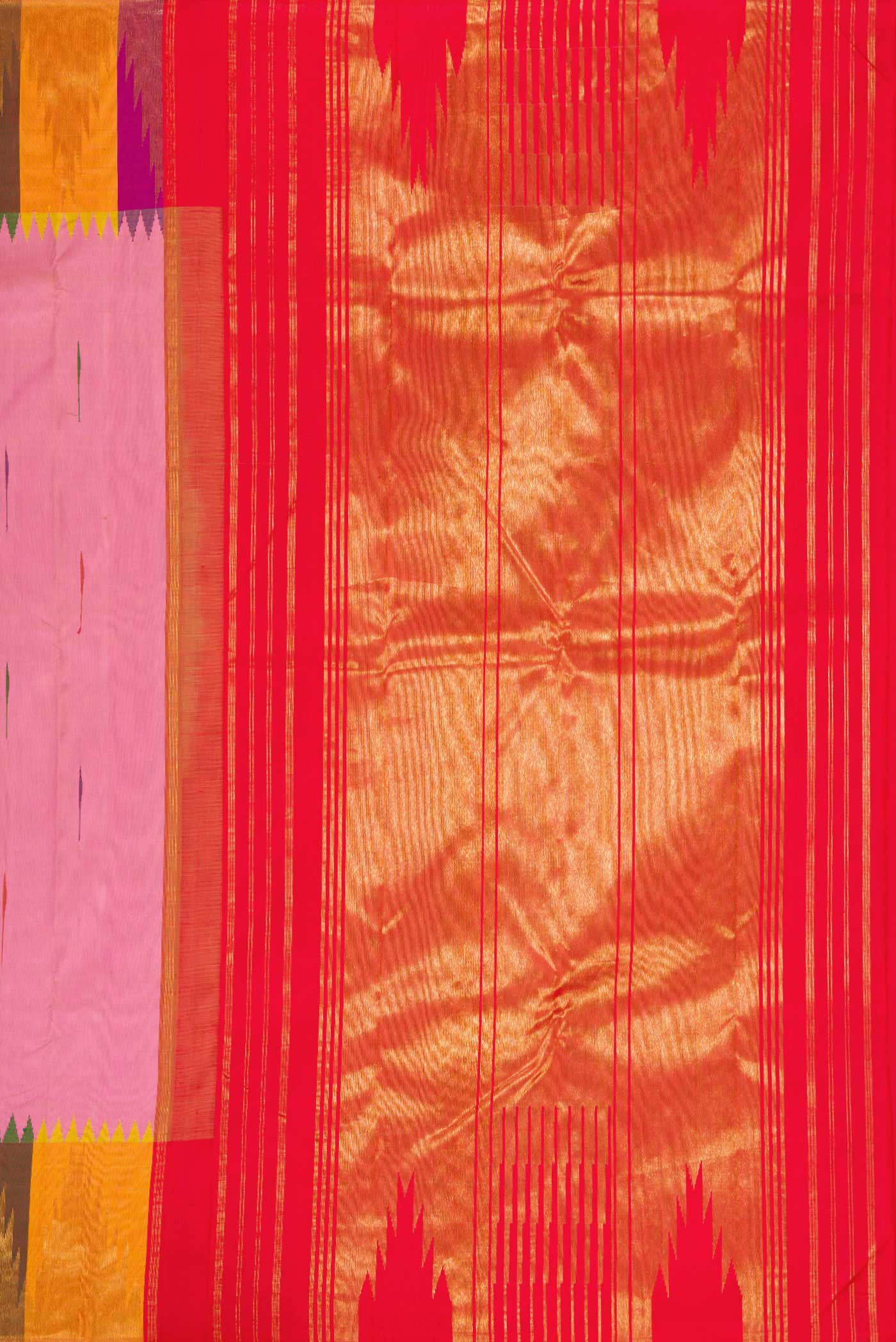 Close up image of the pallu of Pink Dual Tone Kanchipuram Silk Saree with Zari Butta on the body and Temple Border