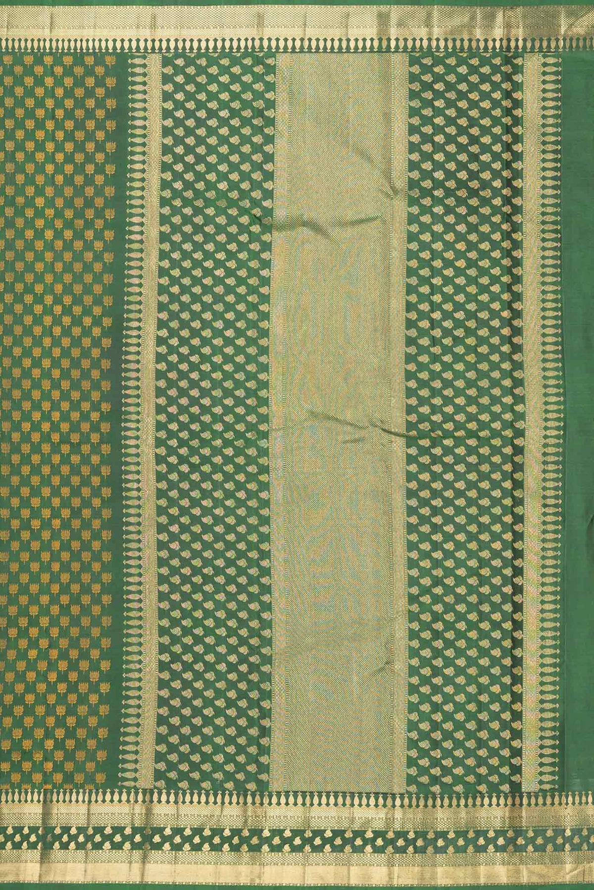 Close up image of the pallu of Pure Silk Pure Zari Green Dual Tone Kanchipuram Saree with Thread Butta on the body and Zari Border