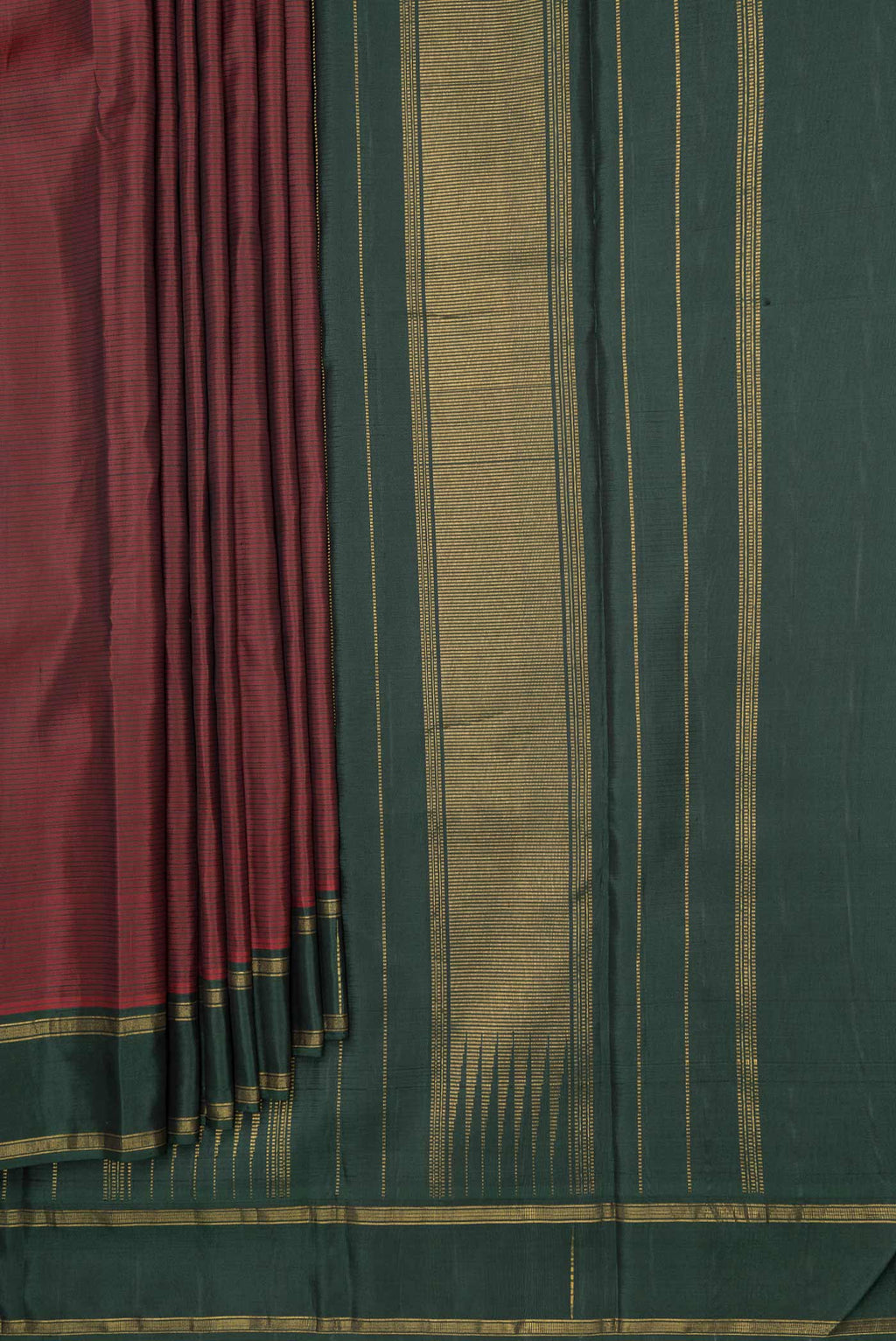 pleats pallu