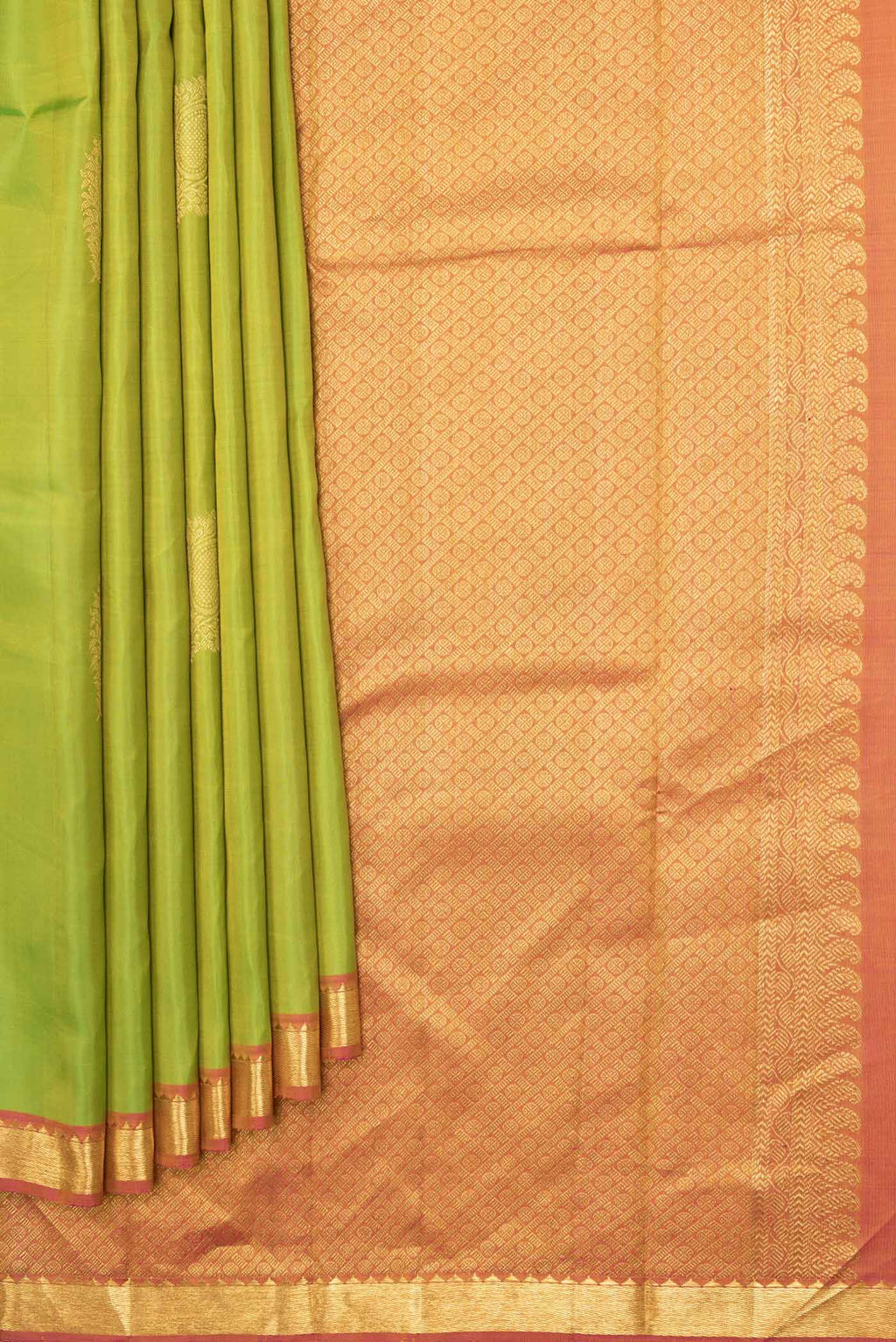 pleats pallu