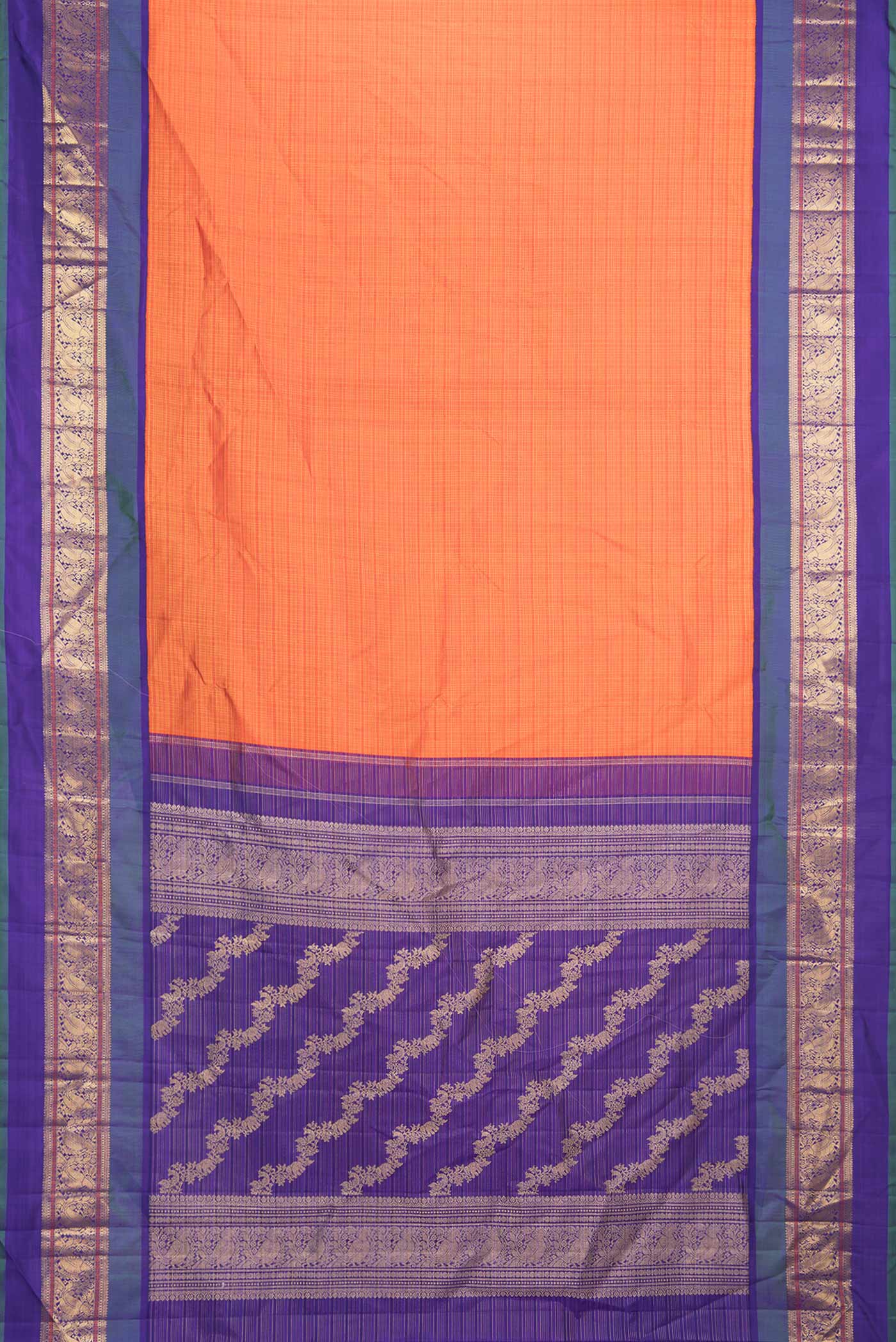 pallu body