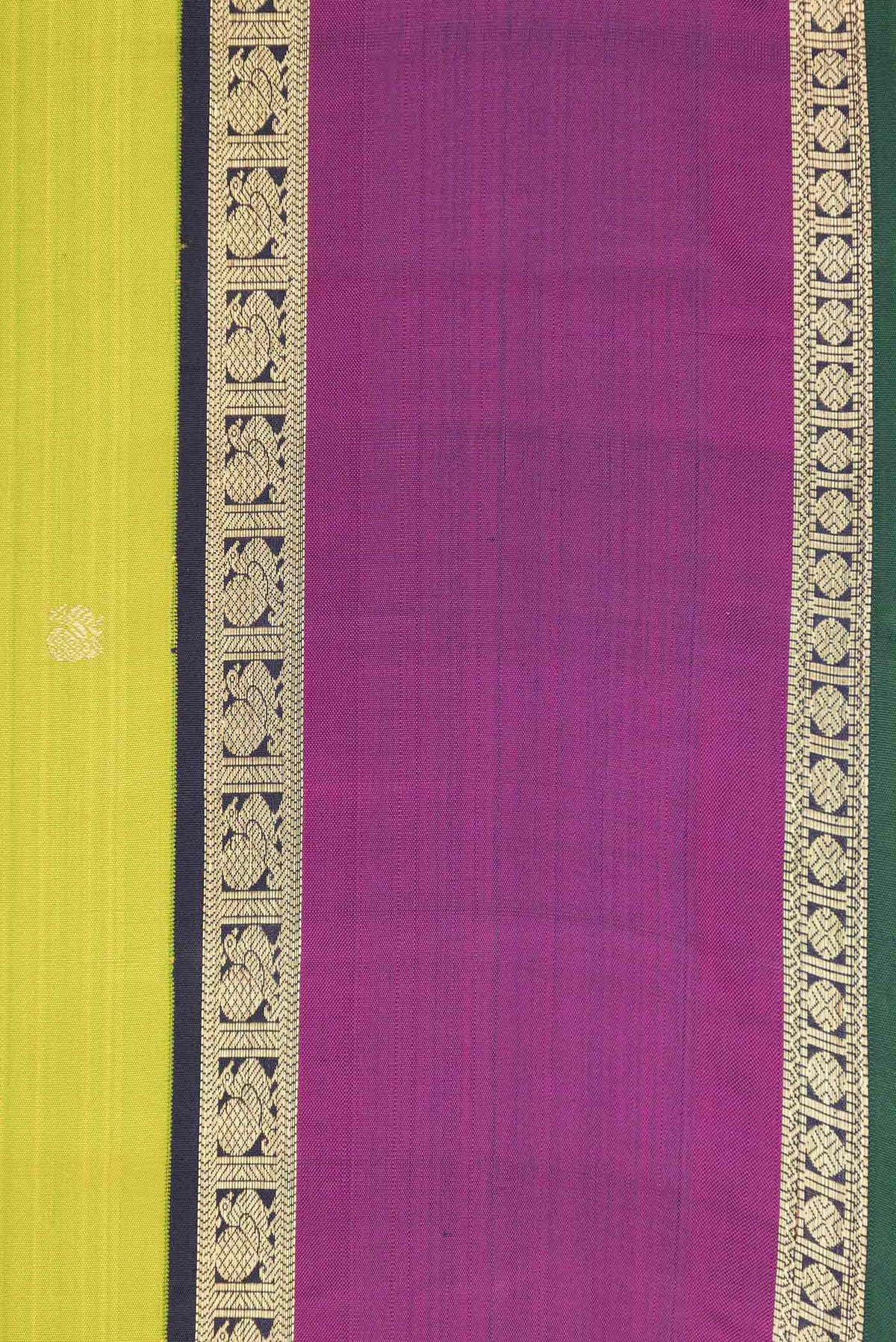 Border image of Pure Silk Pure Zari Parrot Green Dual Tone Kanchipuram Saree with Zari Butta on the body and Zari Border