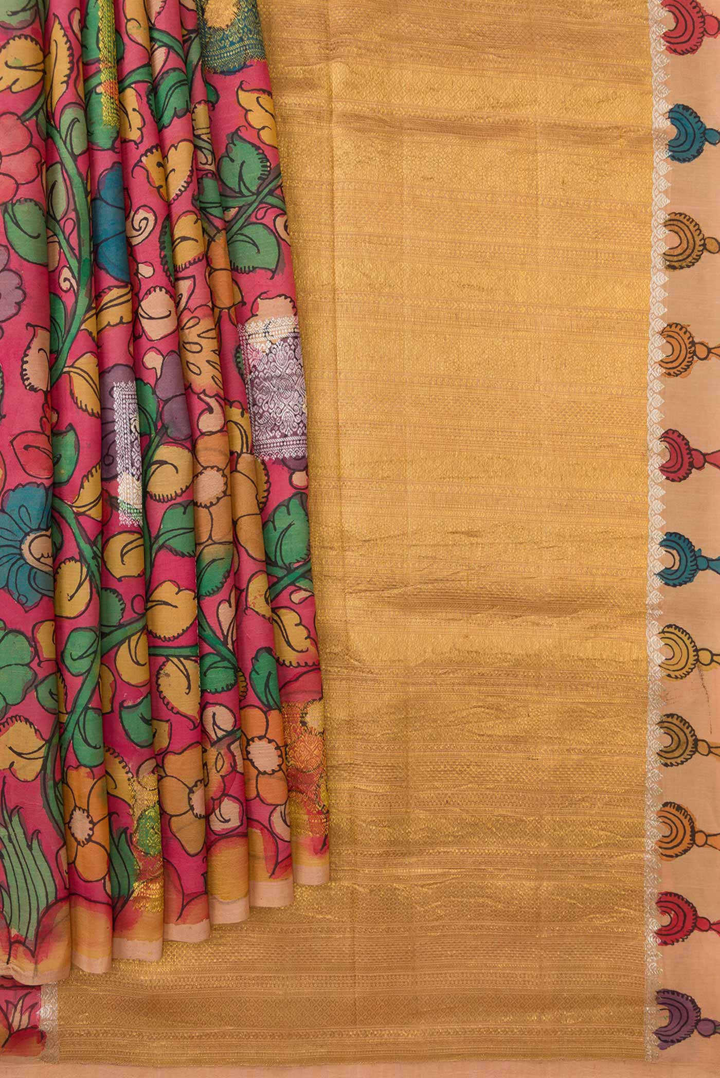 Pleats and pallu of Peach Dual Tone Kanchipuram Silk Saree with kalamkari Print on the body and Fancy Border. 