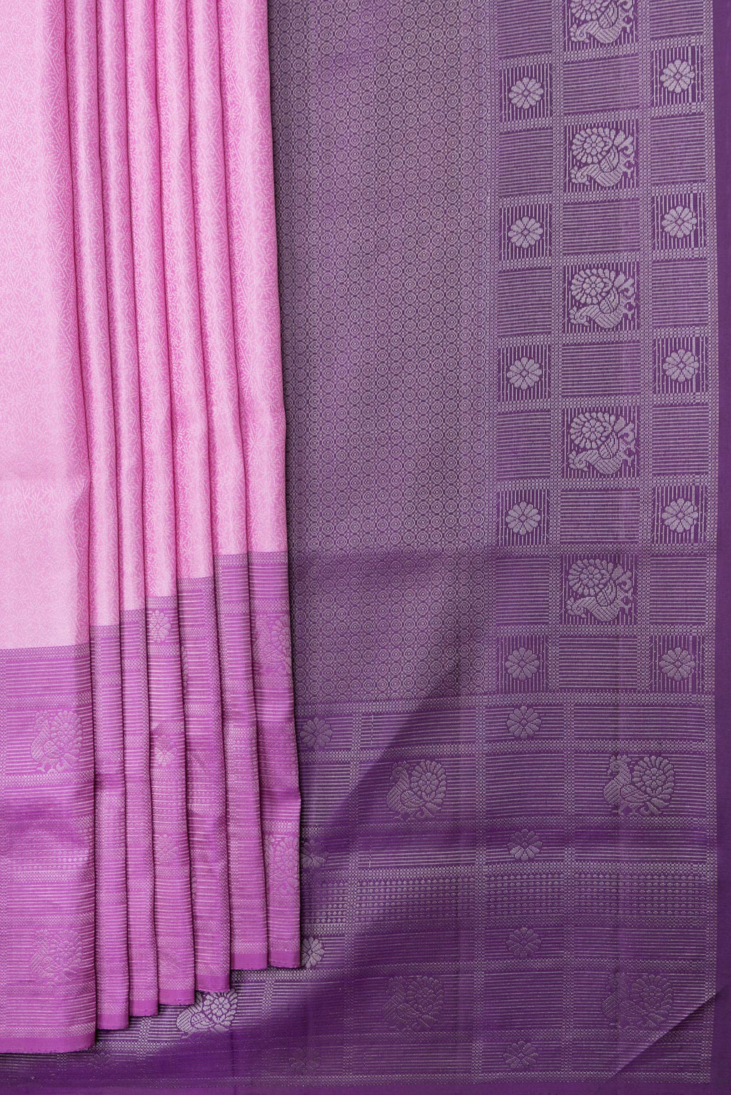 Pleats and pallu of Pink Dual Tone Soft Silk Saree with Zari Brocade on the body and Zari Border. 